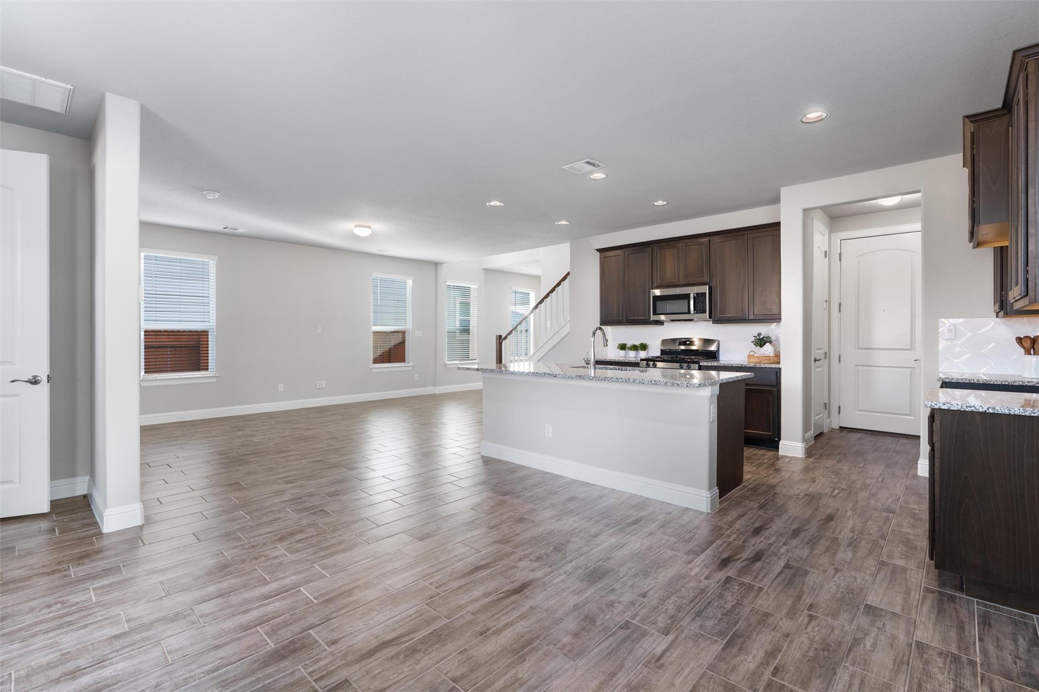 312 Stone Canyon Dr, Georgetown, TX 78628