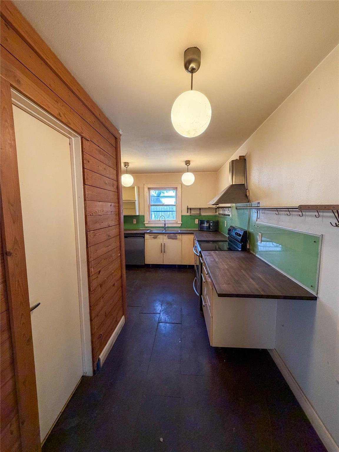 504 S Boundary St, Burnet, TX 78611