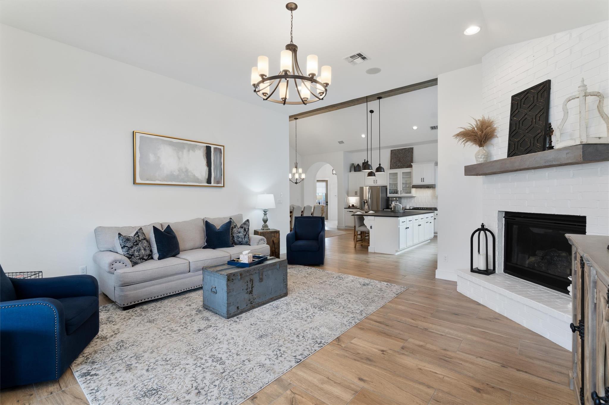 70 Santa Maria St, Georgetown, TX 78628