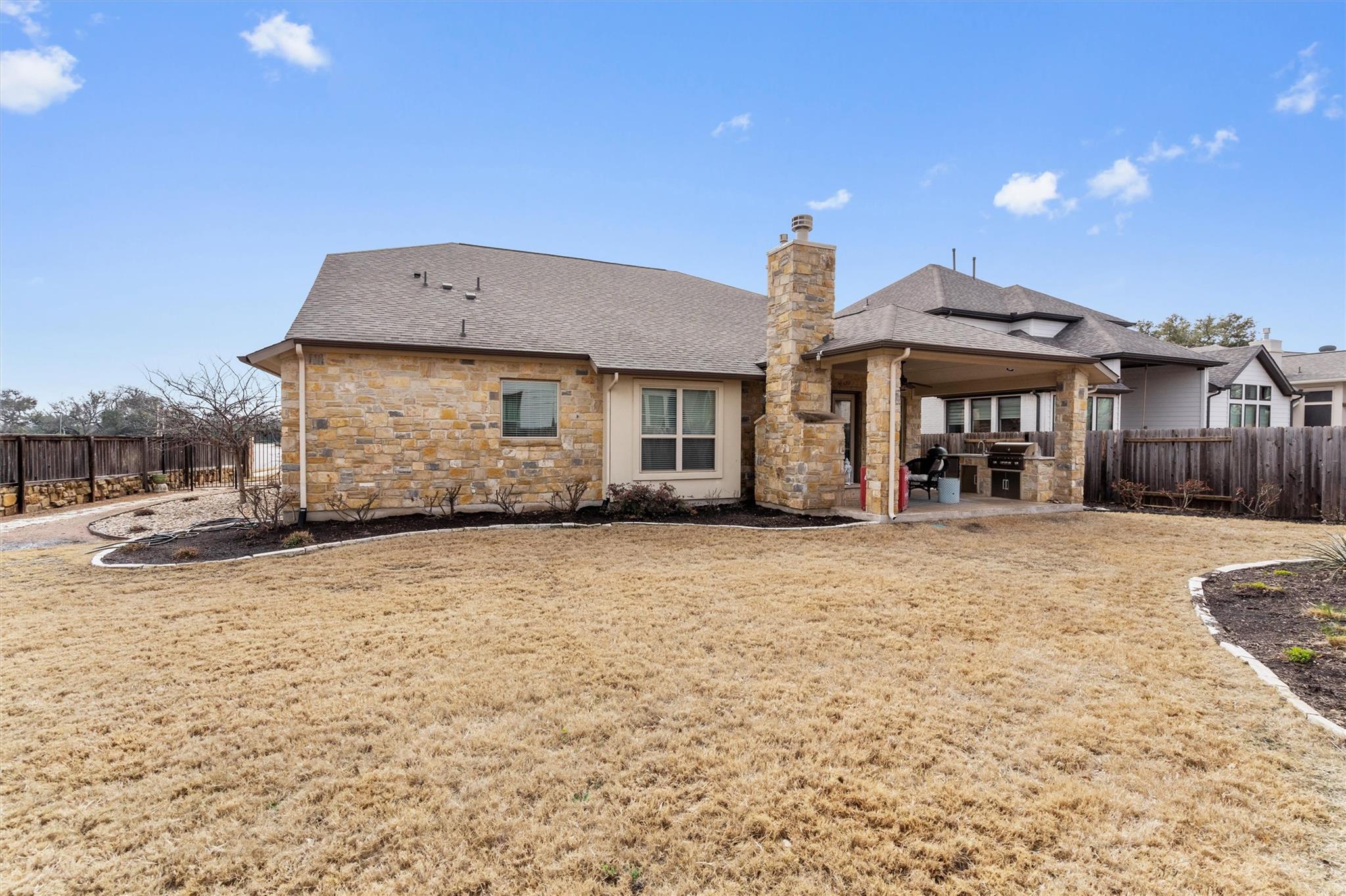 70 Santa Maria St, Georgetown, TX 78628