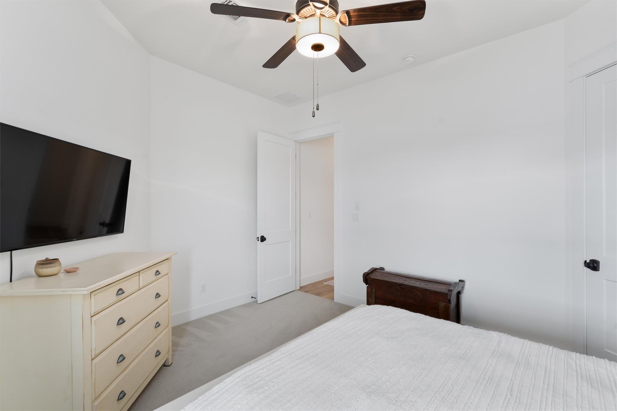 70 Santa Maria St, Georgetown, TX 78628