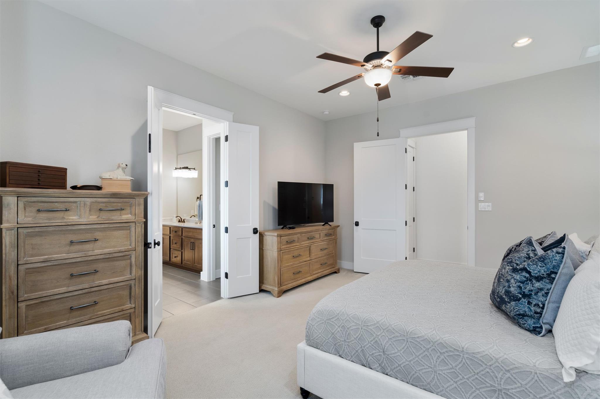 70 Santa Maria St, Georgetown, TX 78628