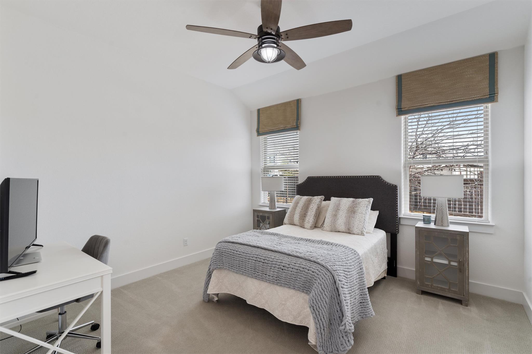 70 Santa Maria St, Georgetown, TX 78628