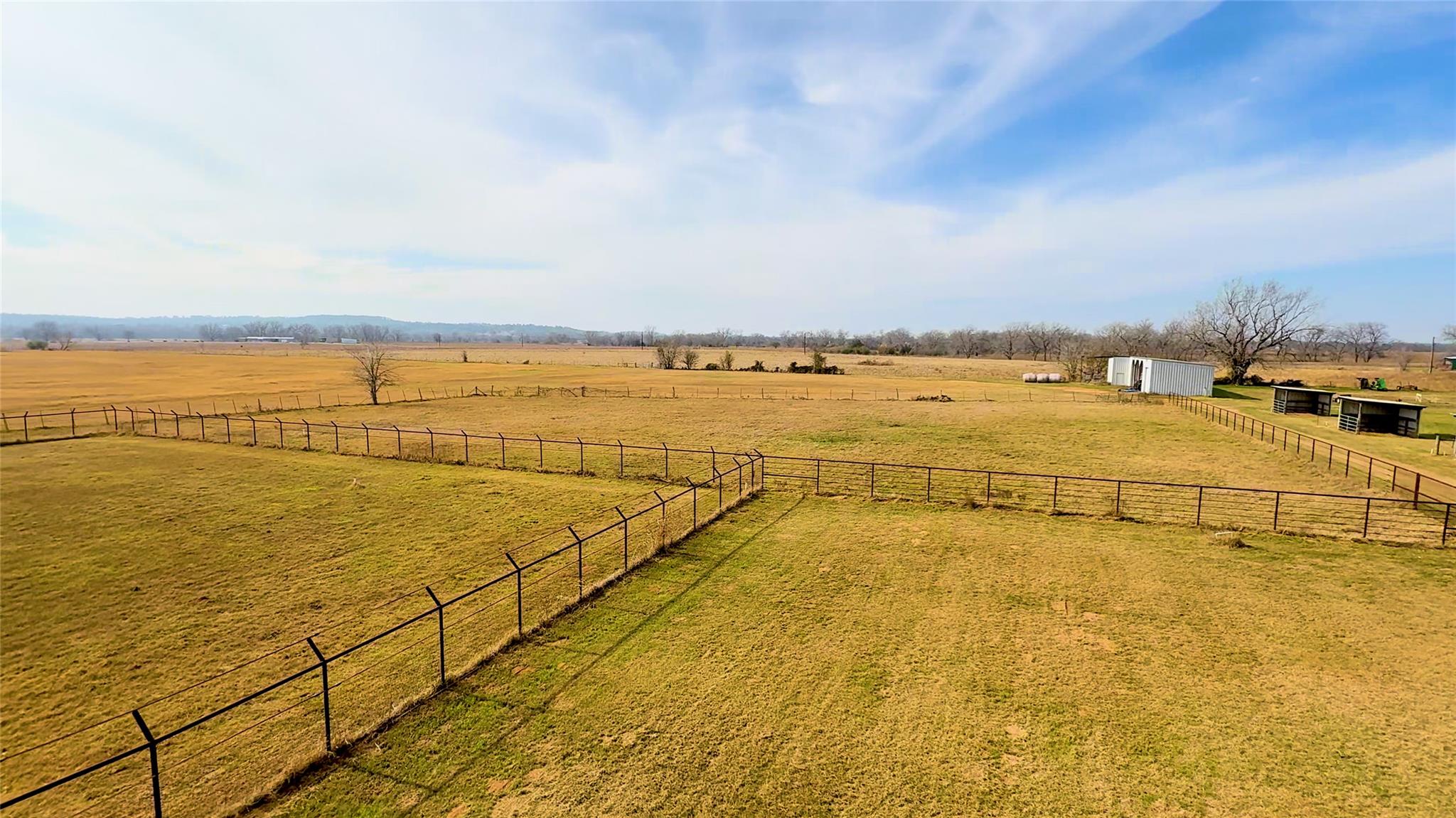 531 Highway 71 W, Smithville, TX 78957