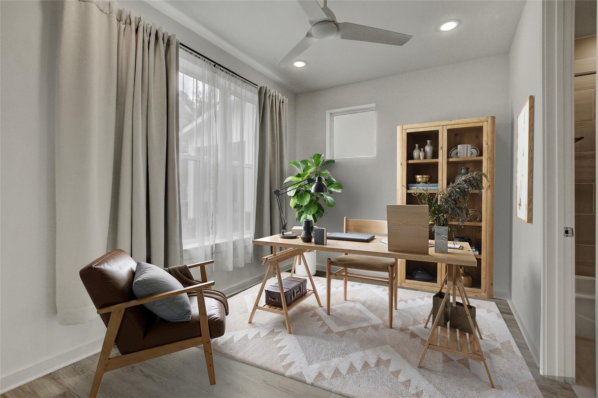 2624 Metcalfe Rd # 17, Austin, TX 78741