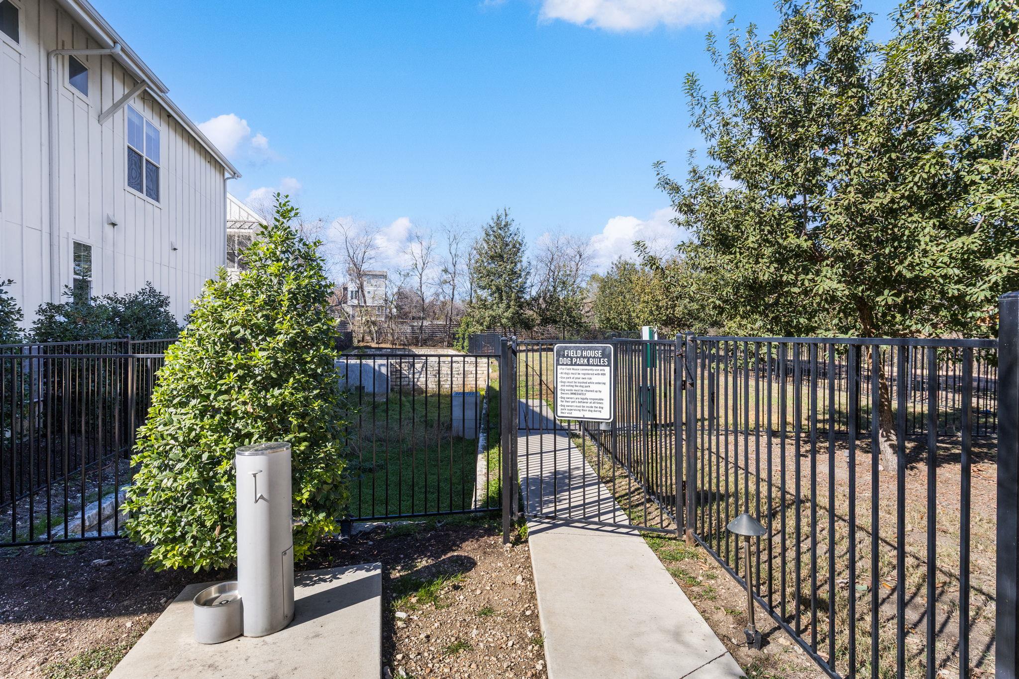 2624 Metcalfe Rd # 17, Austin, TX 78741