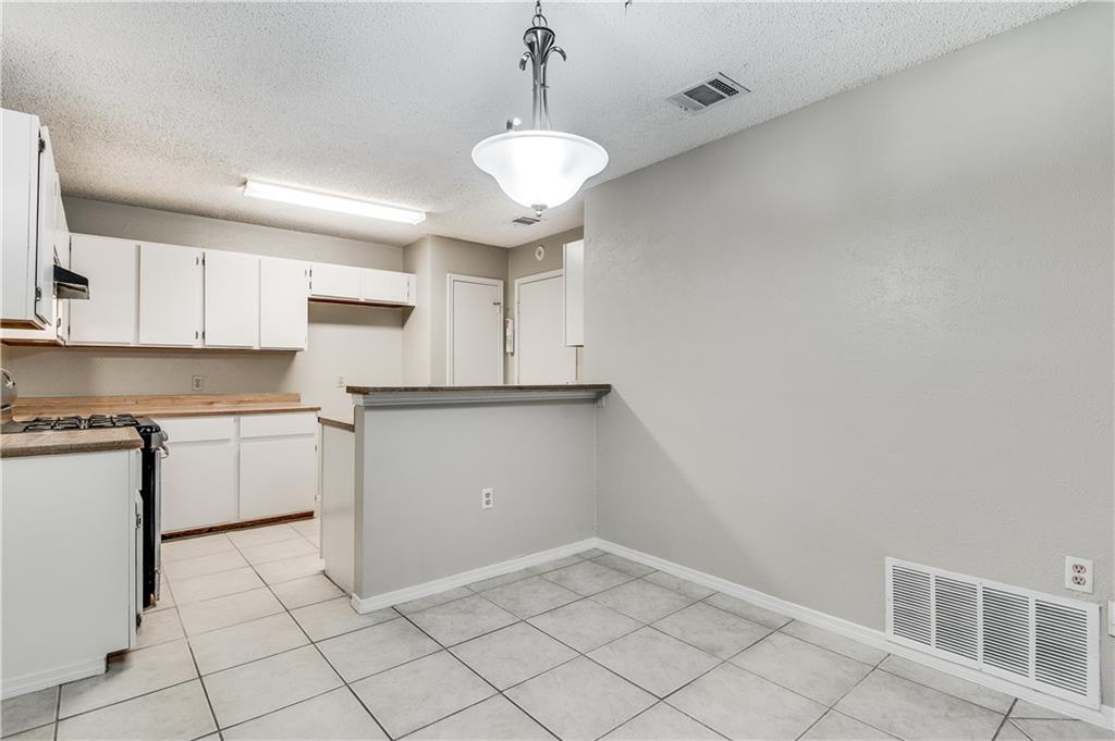 8738 BIRMINGHAM Dr, Austin, TX 78748