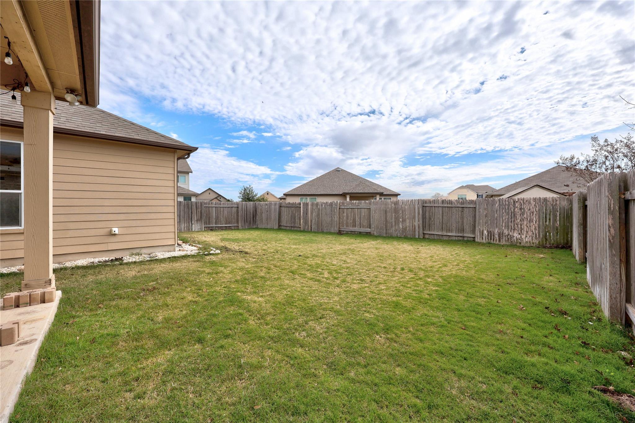 136 Vickers St, Georgetown, TX 78628
