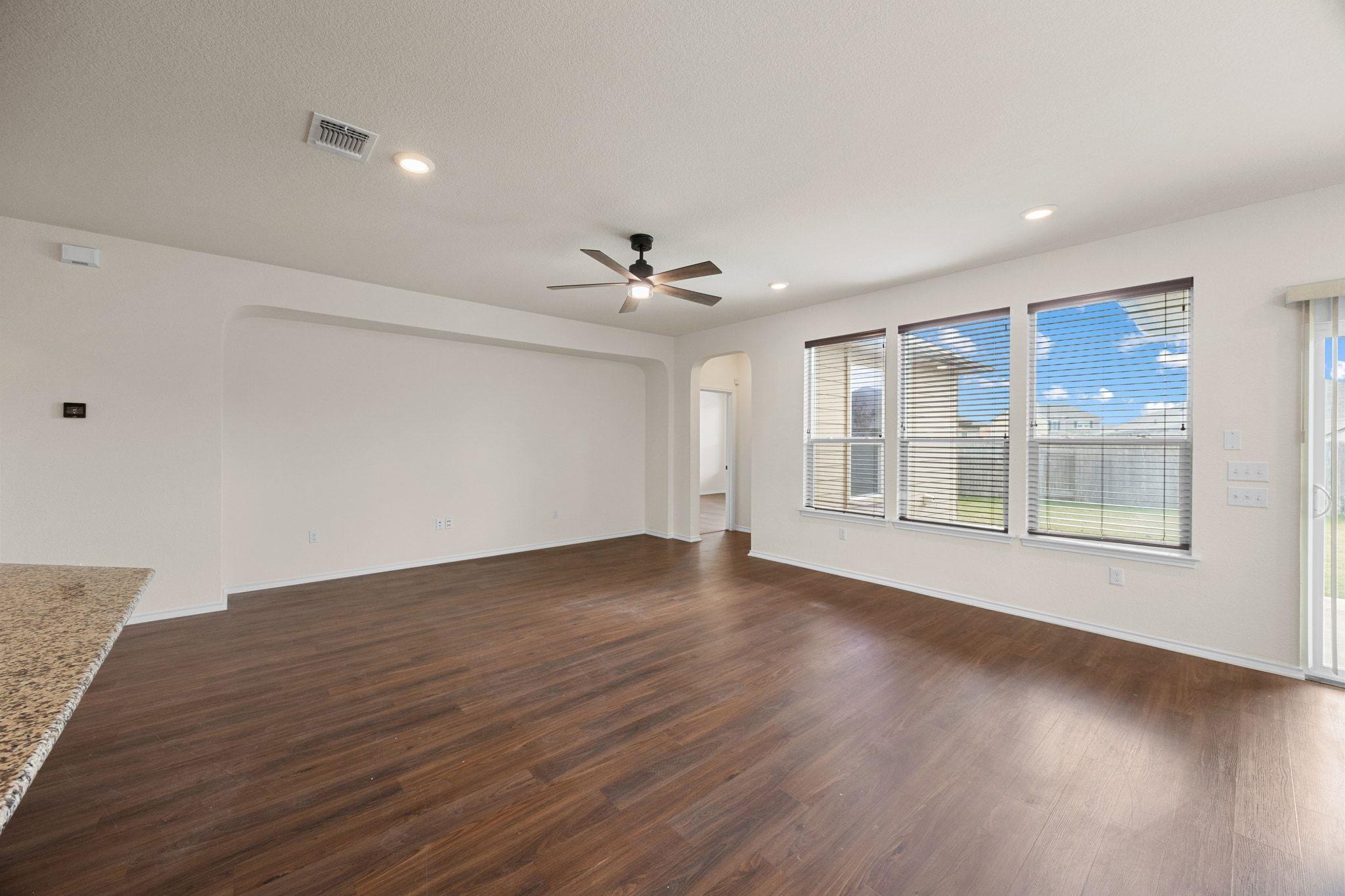 136 Vickers St, Georgetown, TX 78628