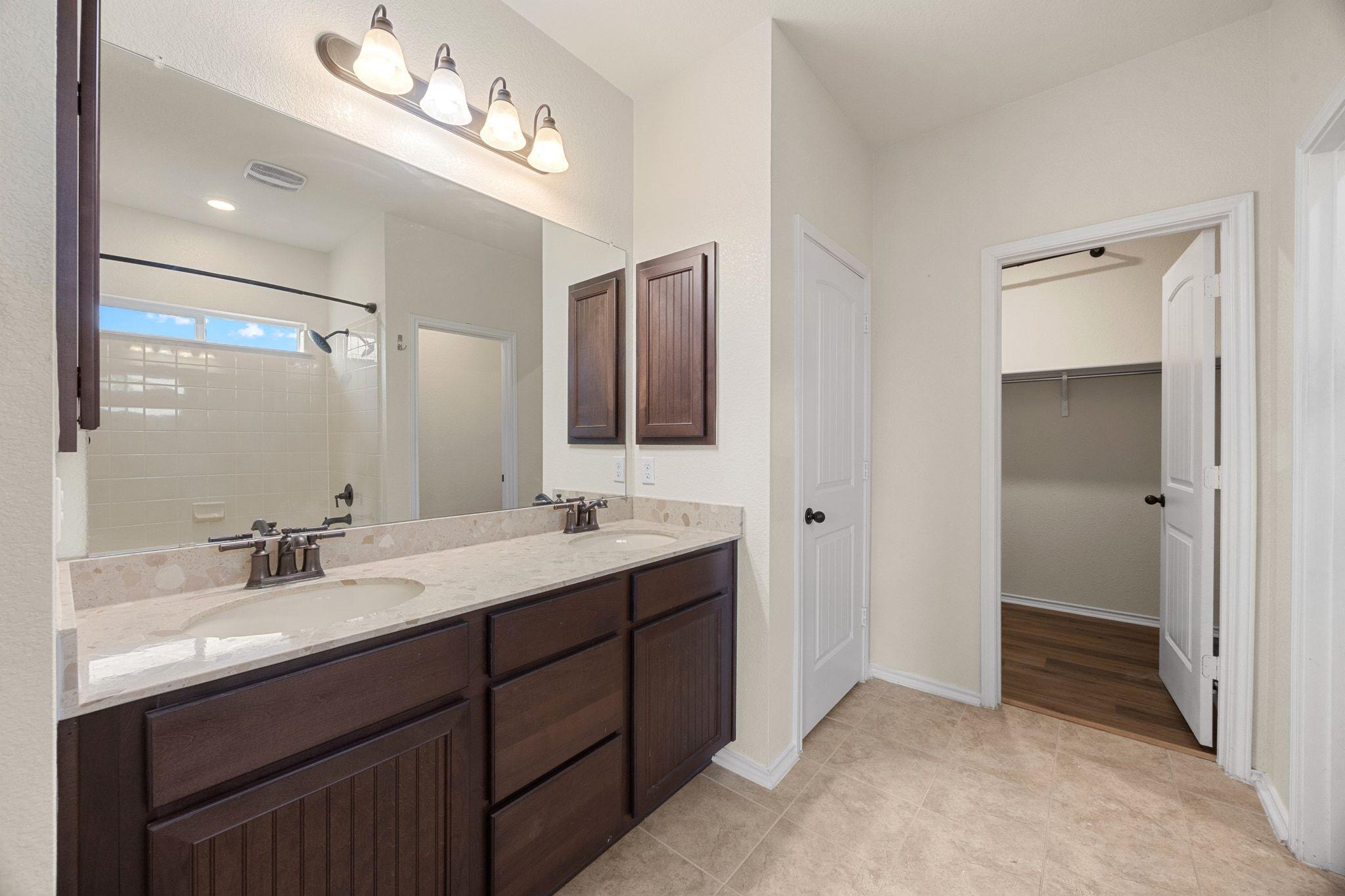 136 Vickers St, Georgetown, TX 78628