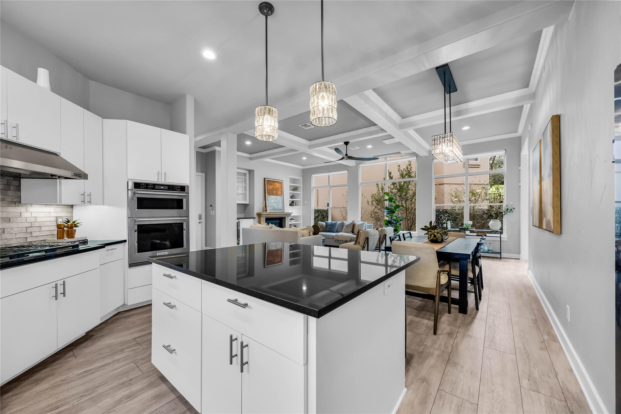 2800 Waymaker Way # 36, Austin, TX 78746