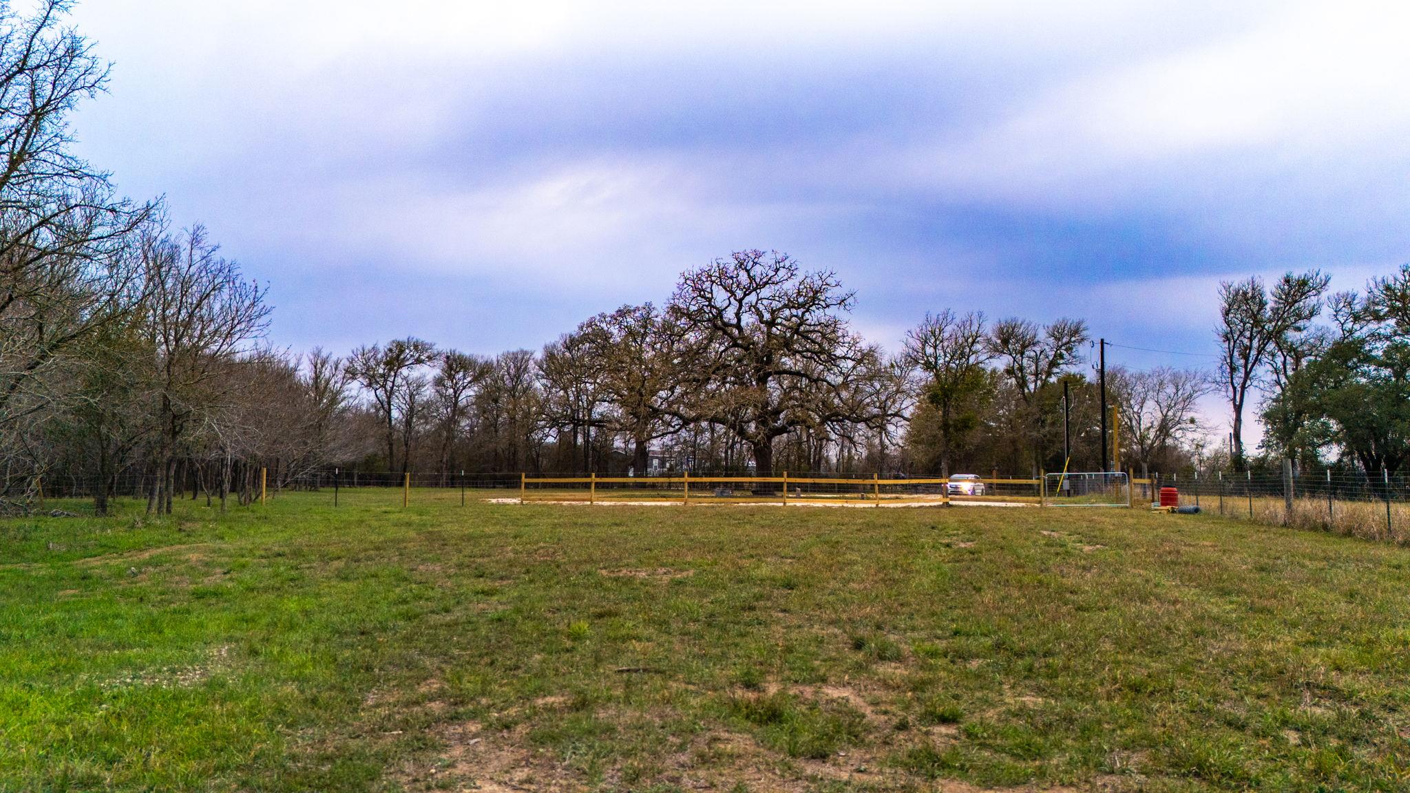 199 Sand Hill Rd, Dale, TX 78616