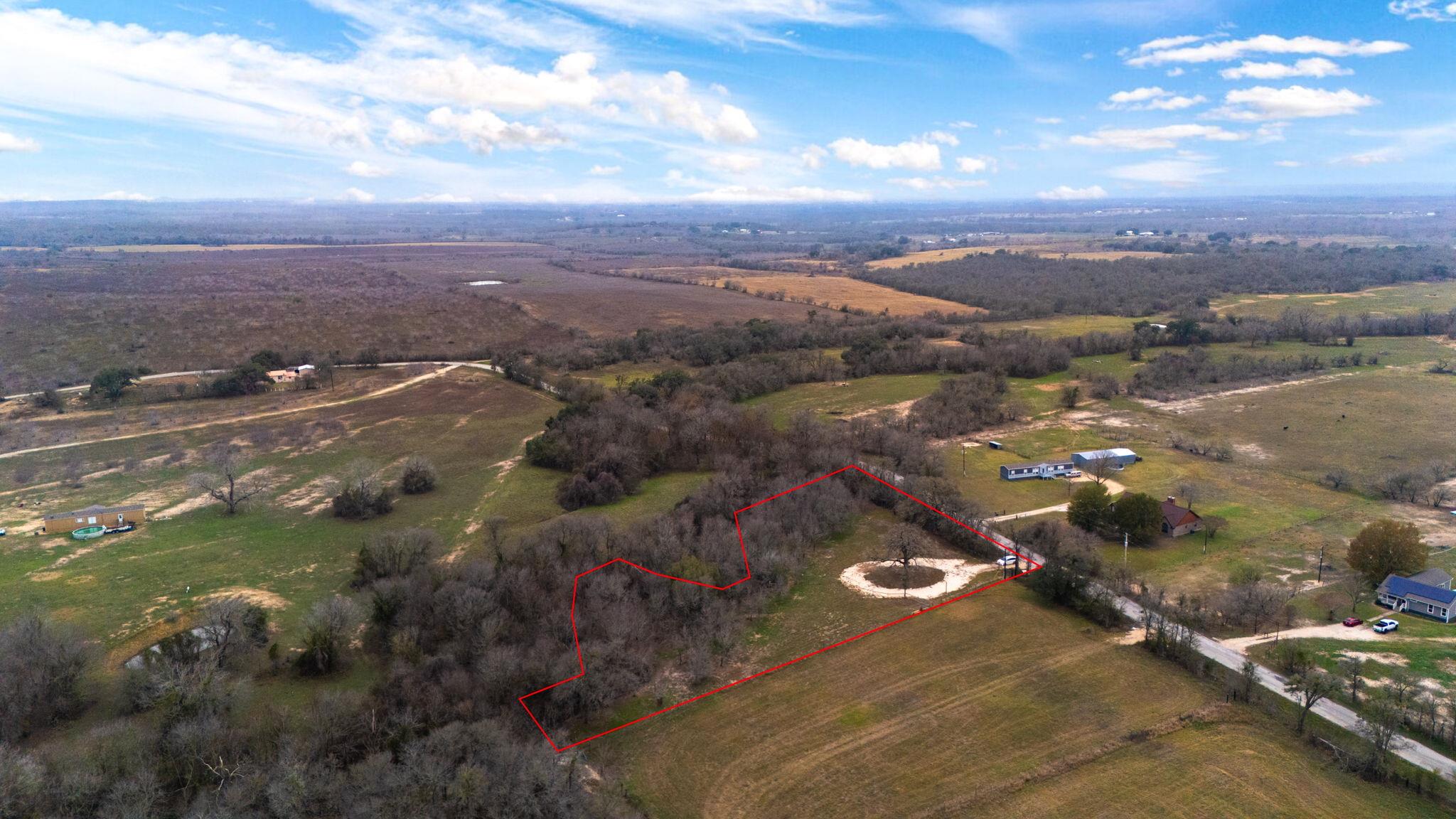 199 Sand Hill Rd, Dale, TX 78616