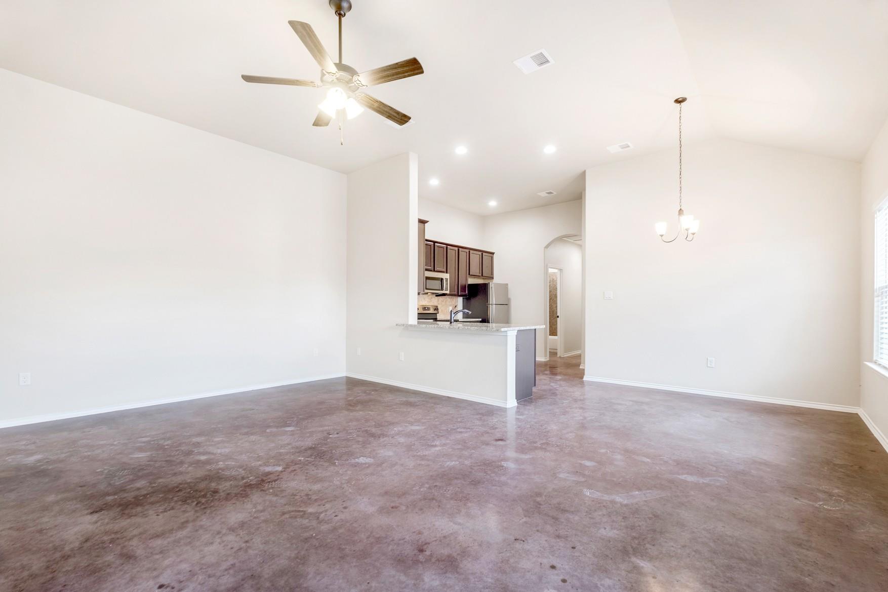 118 SAMUEL Dr # Unit B, Buda, TX 78610