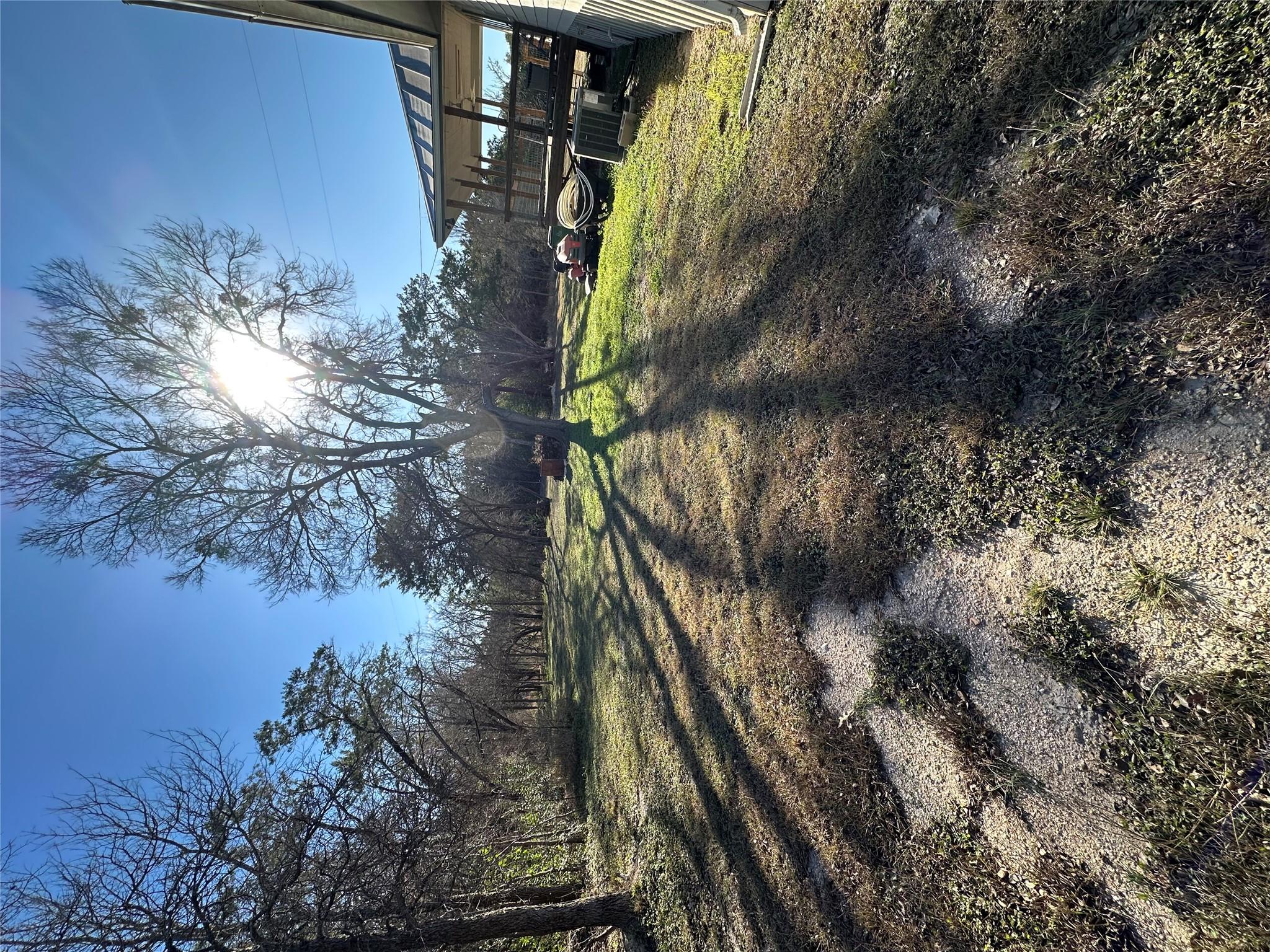 111 Hillview Ln, Burnet, TX 78611