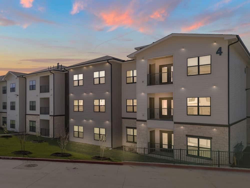 4835 E Yager Ln # 1303, Manor, TX 78653