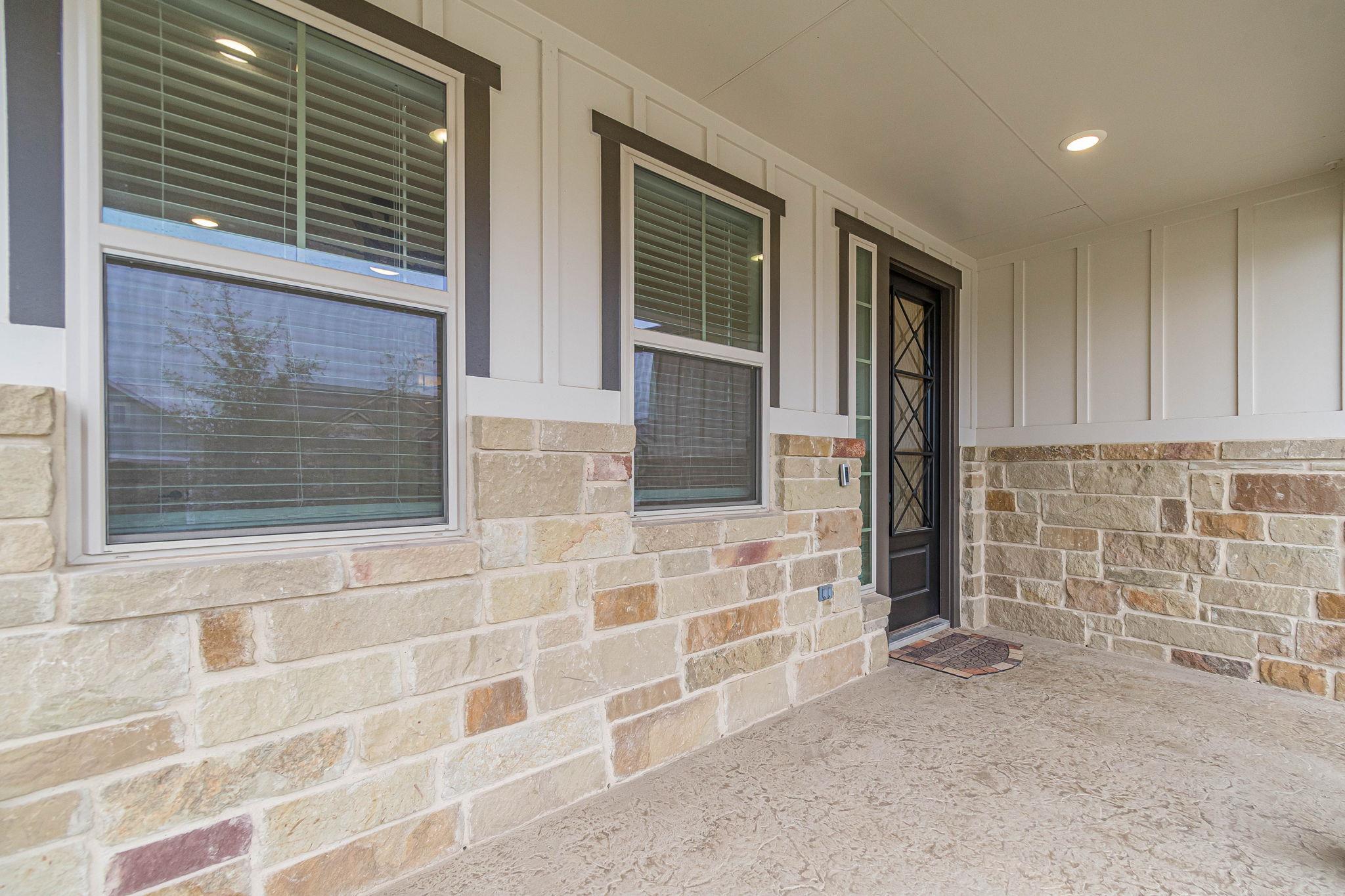 329 Sprinting Peak Dr, San Marcos, TX 78666