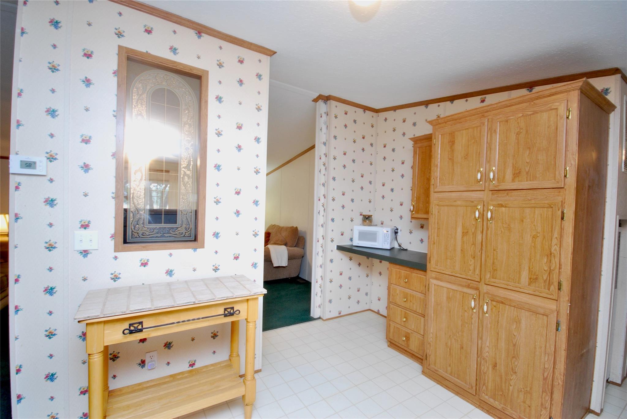 415 County Road 457 Rd, Hallettsville, TX 77964