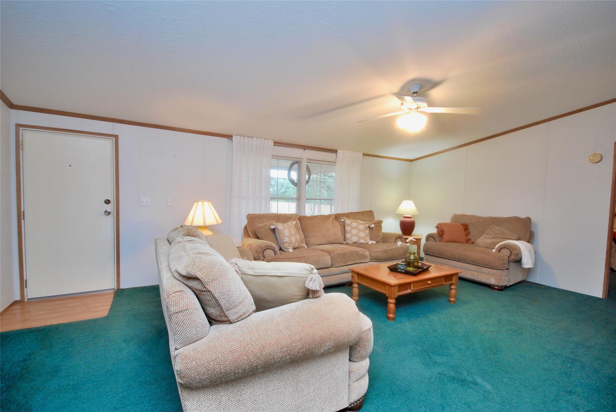 415 County Road 457 Rd, Hallettsville, TX 77964