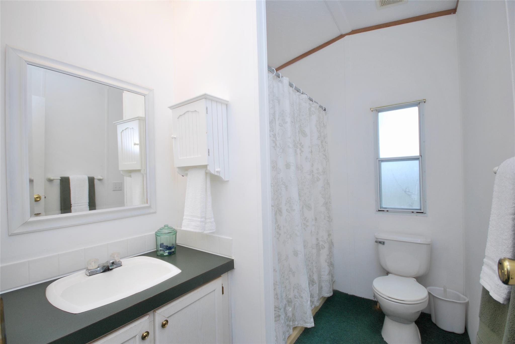 415 County Road 457 Rd, Hallettsville, TX 77964