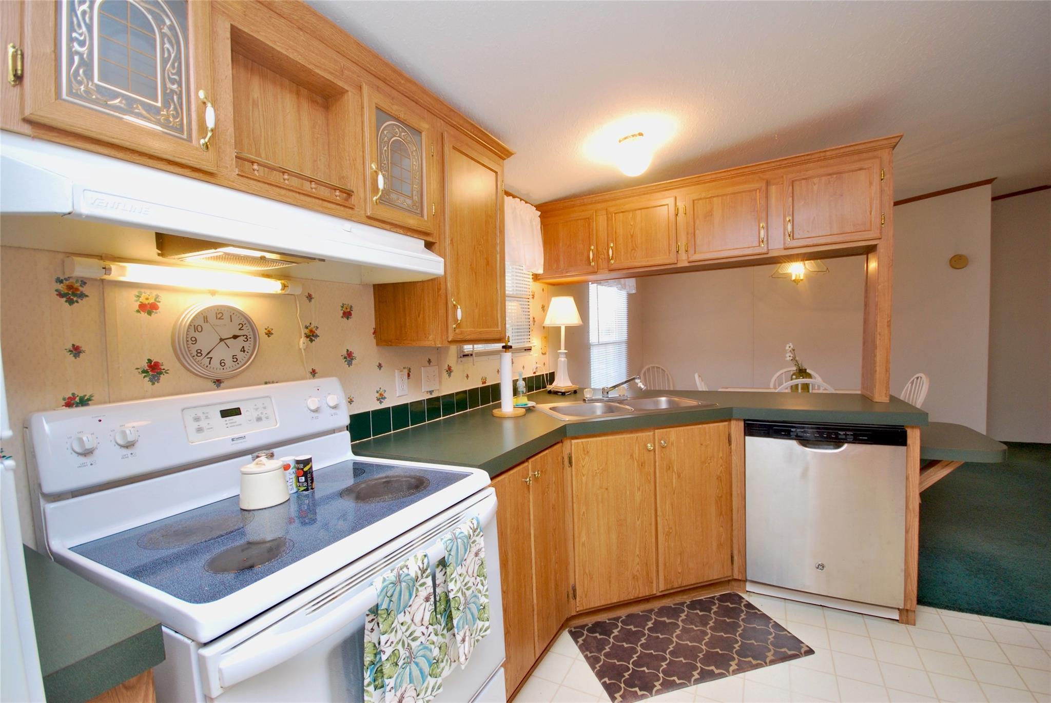 415 County Road 457 Rd, Hallettsville, TX 77964