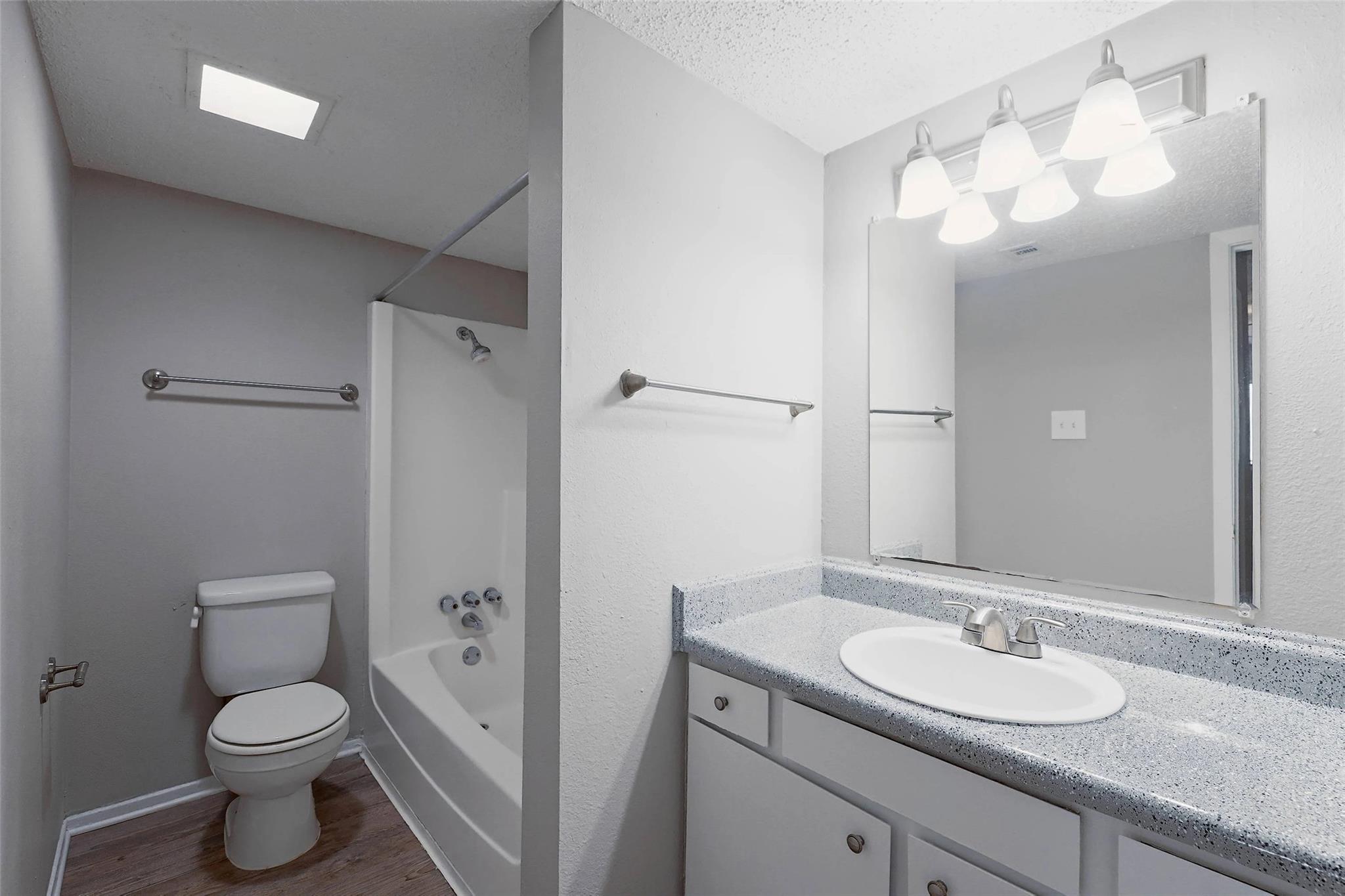 8100 N Mopac Expy # 01-103, Austin, TX 78759