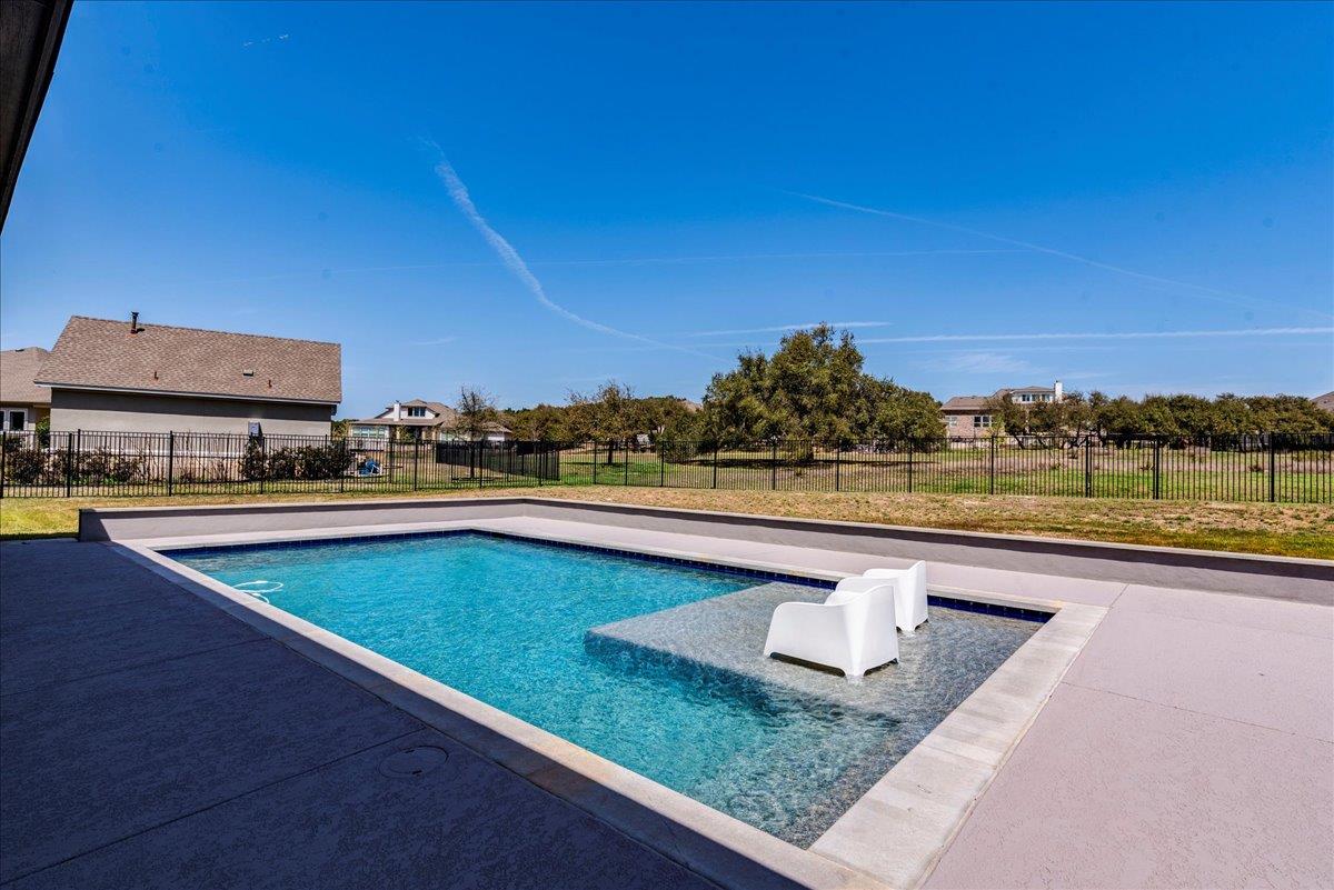 231 Call Dr, Austin, TX 78737