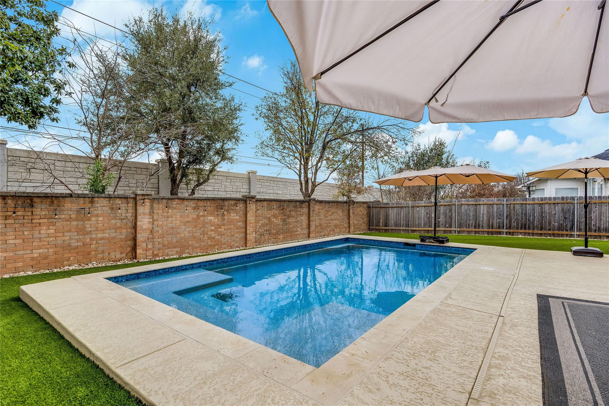 4319 S Summercrest Loop, Round Rock, TX 78681
