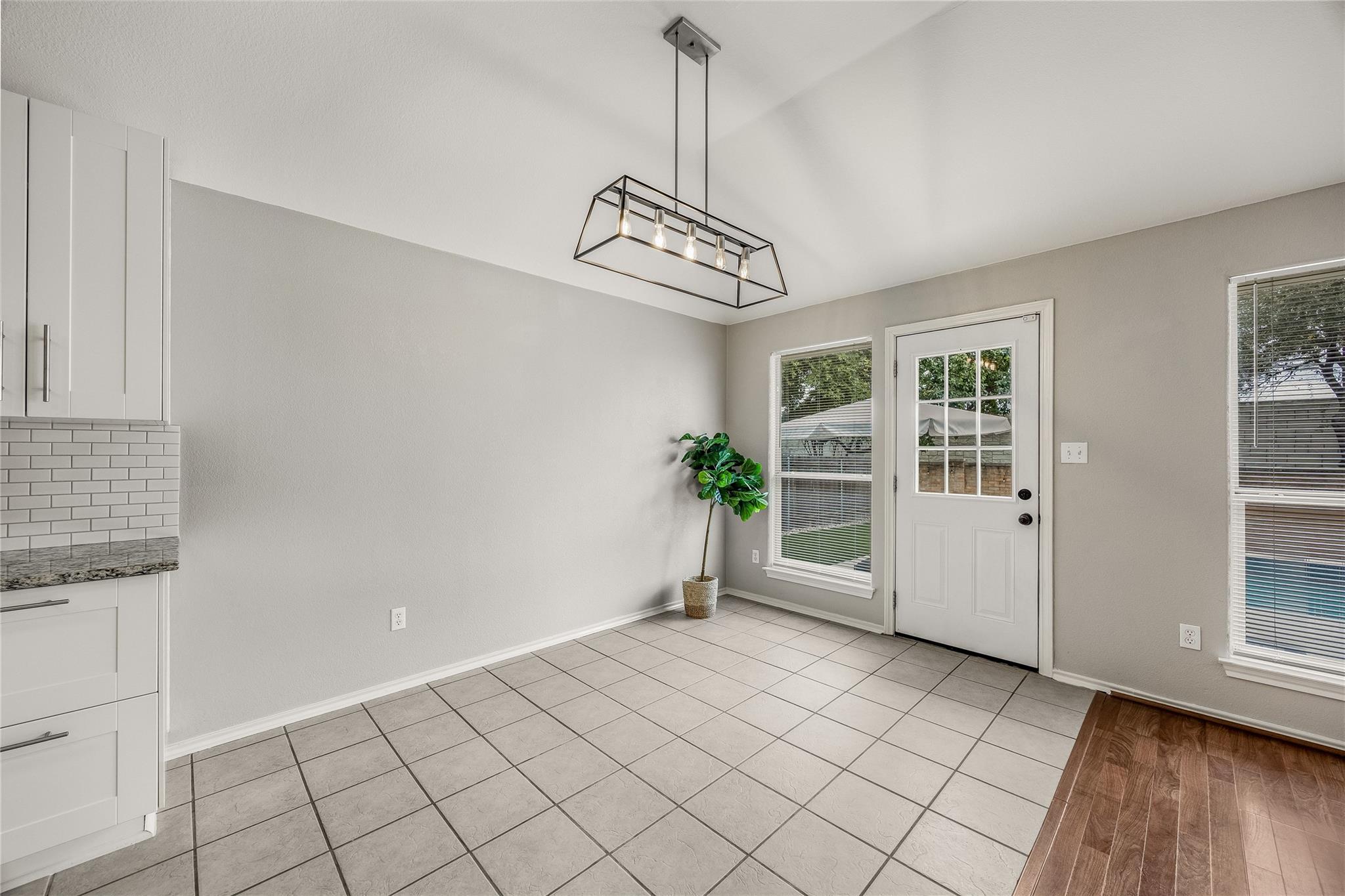 4319 S Summercrest Loop, Round Rock, TX 78681