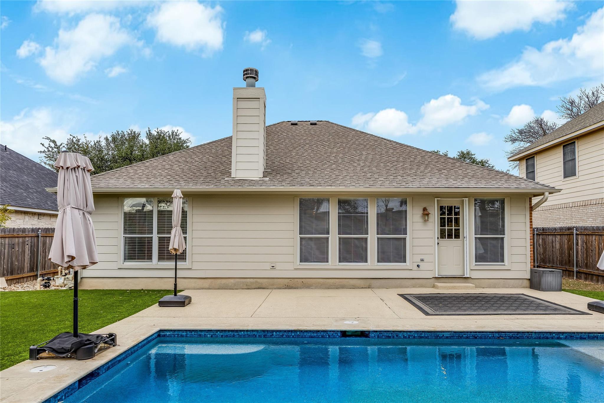 4319 S Summercrest Loop, Round Rock, TX 78681