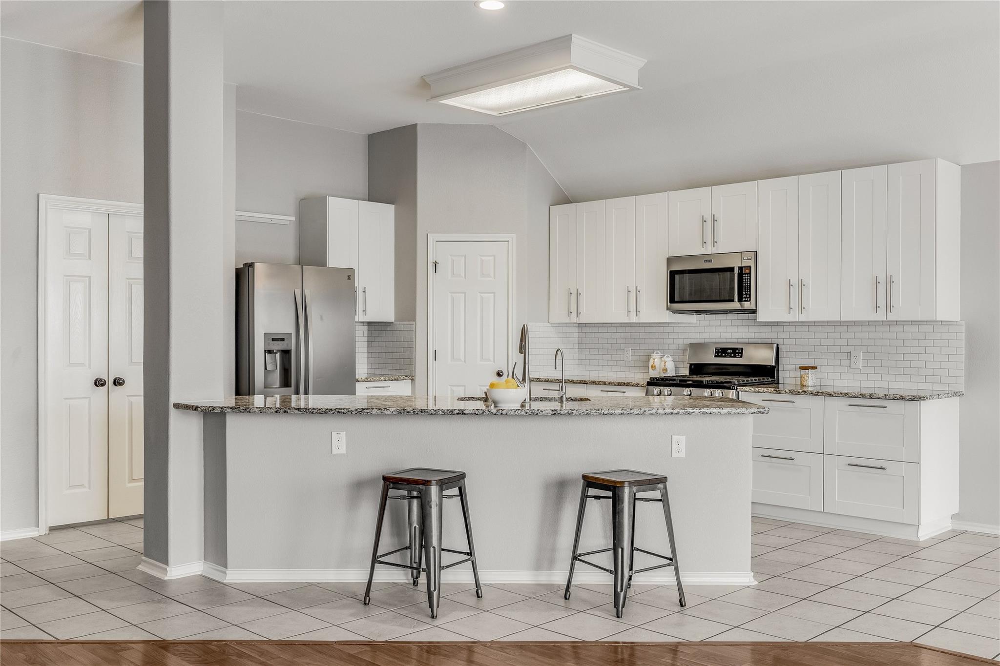 4319 S Summercrest Loop, Round Rock, TX 78681