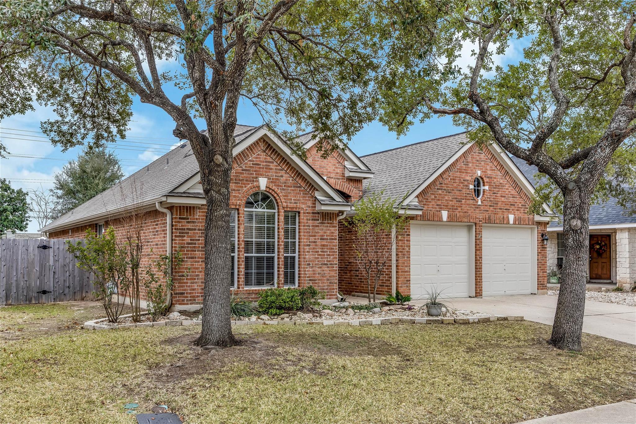 4319 S Summercrest Loop, Round Rock, TX 78681
