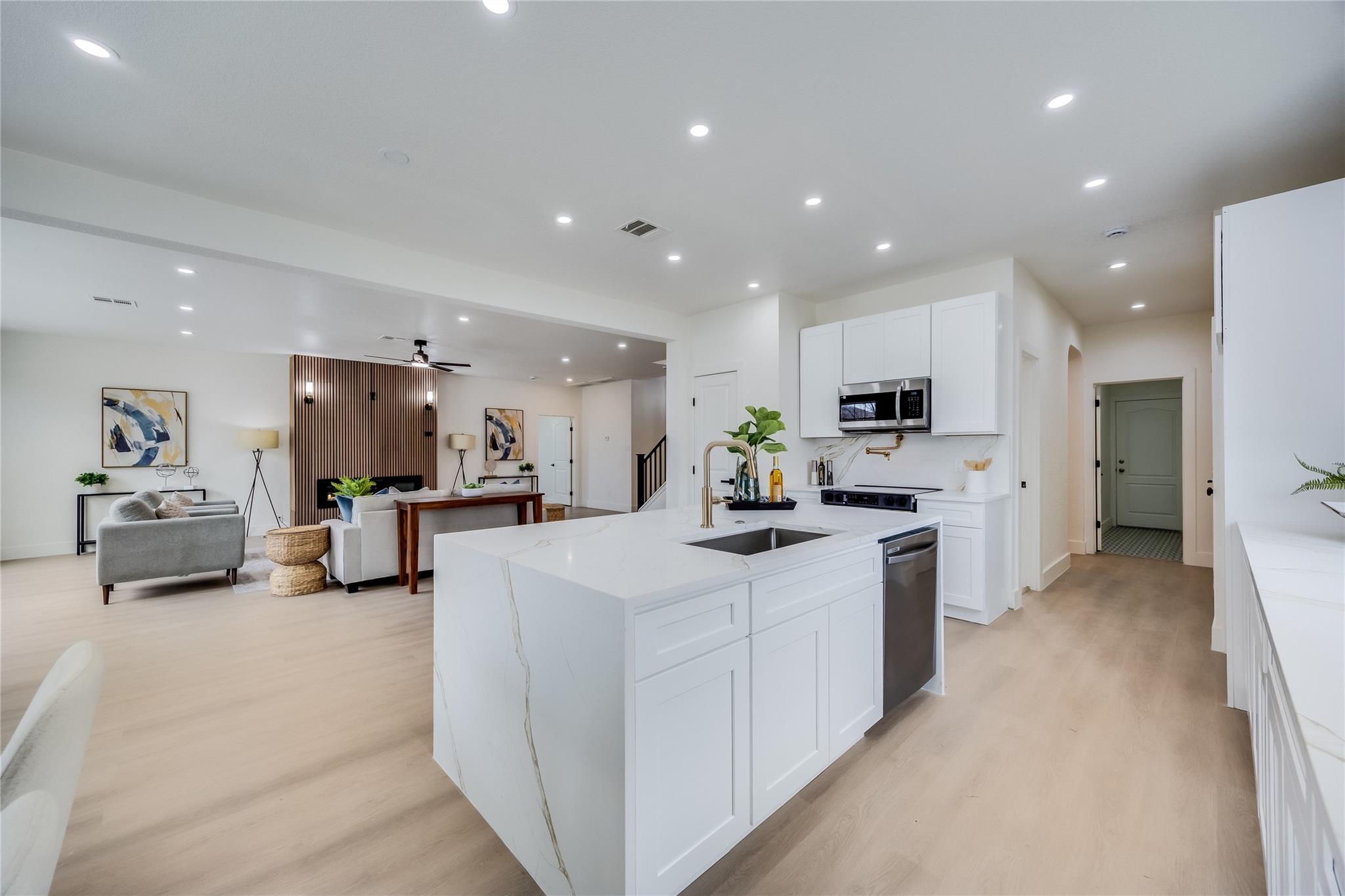 19912 Lime Cv, Round Rock, TX 78664