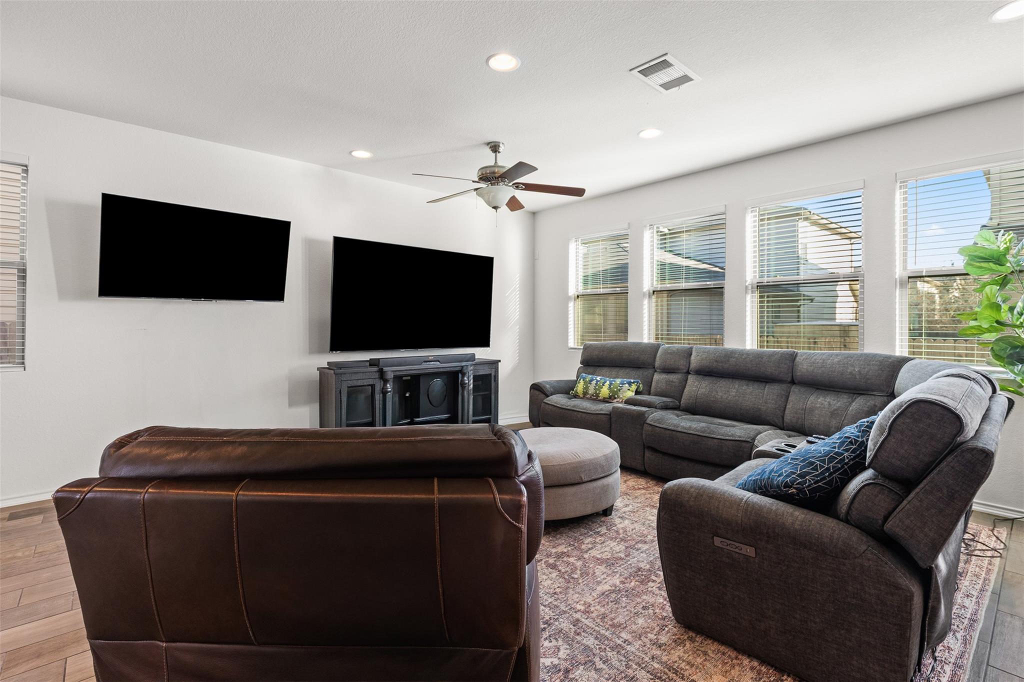 9107 Moonstone Dr # 79, Austin, TX 78729