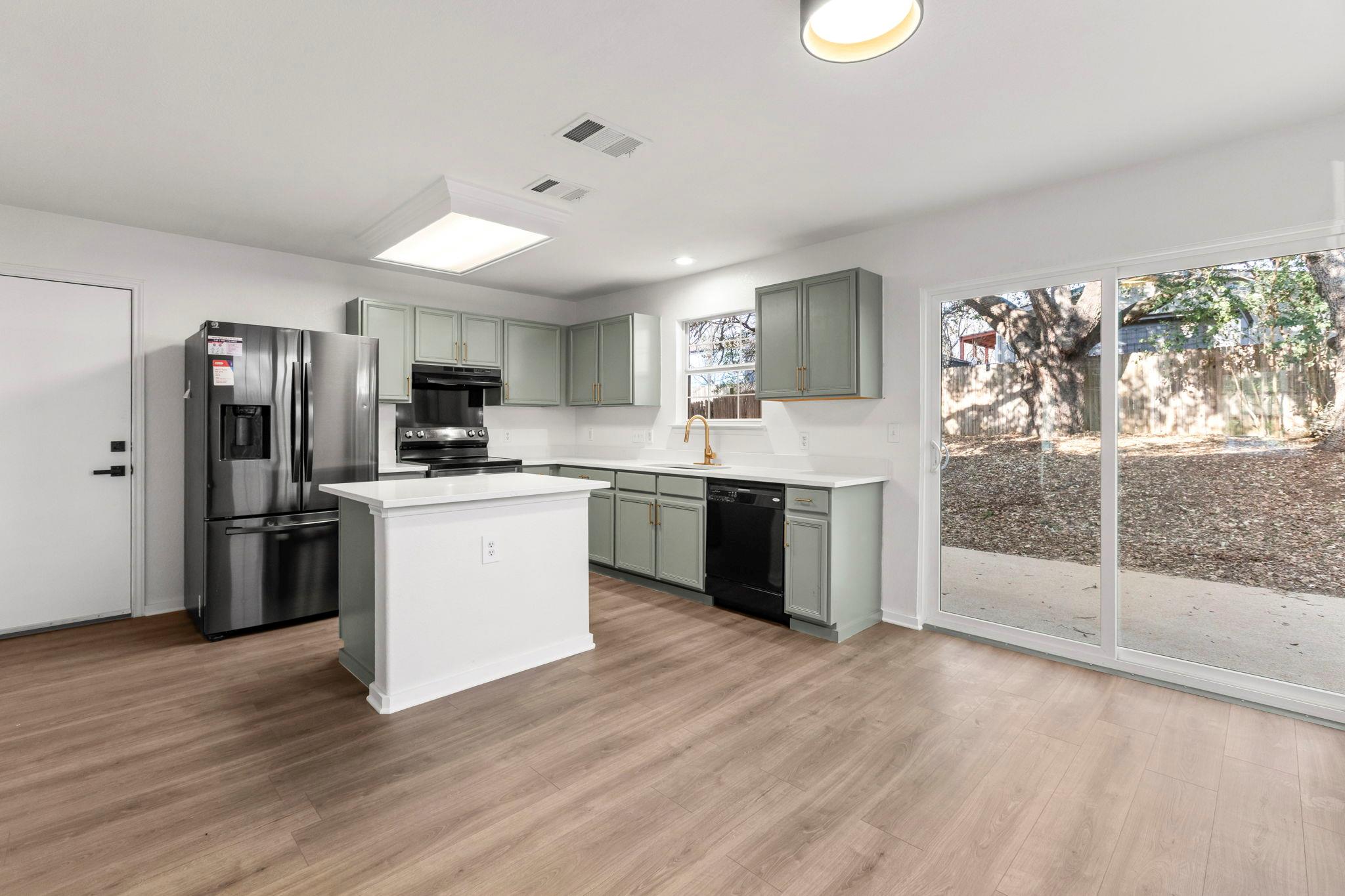 2110 Nogales Trl, Austin, TX 78744