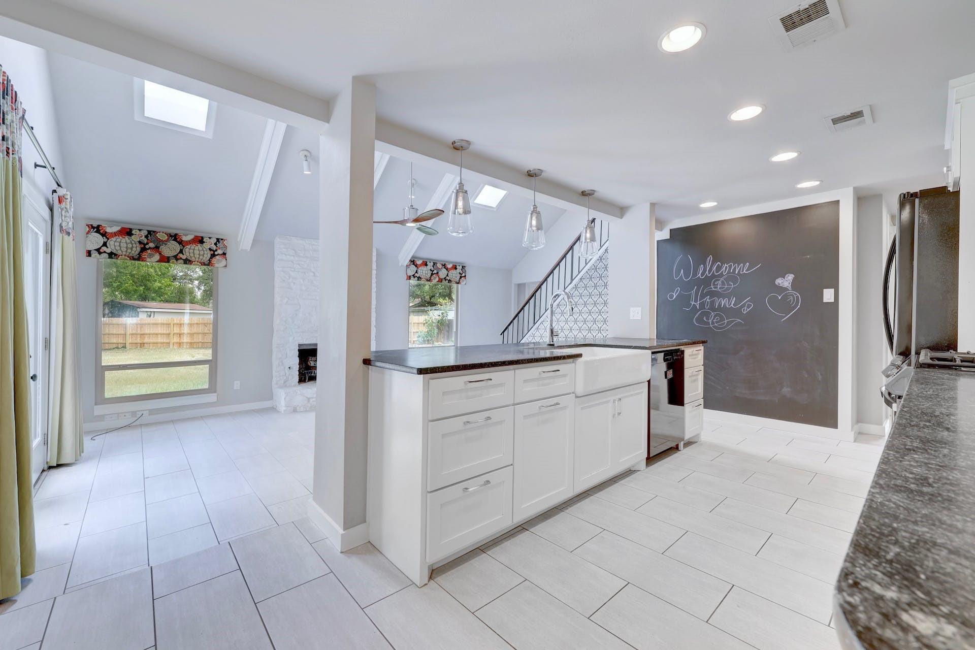 10408 Doering Ln, Austin, TX 78750