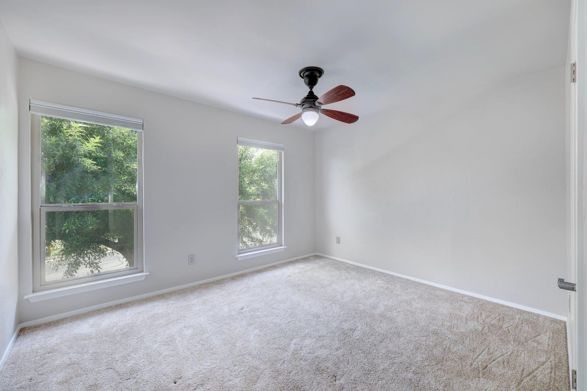 10408 Doering Ln, Austin, TX 78750