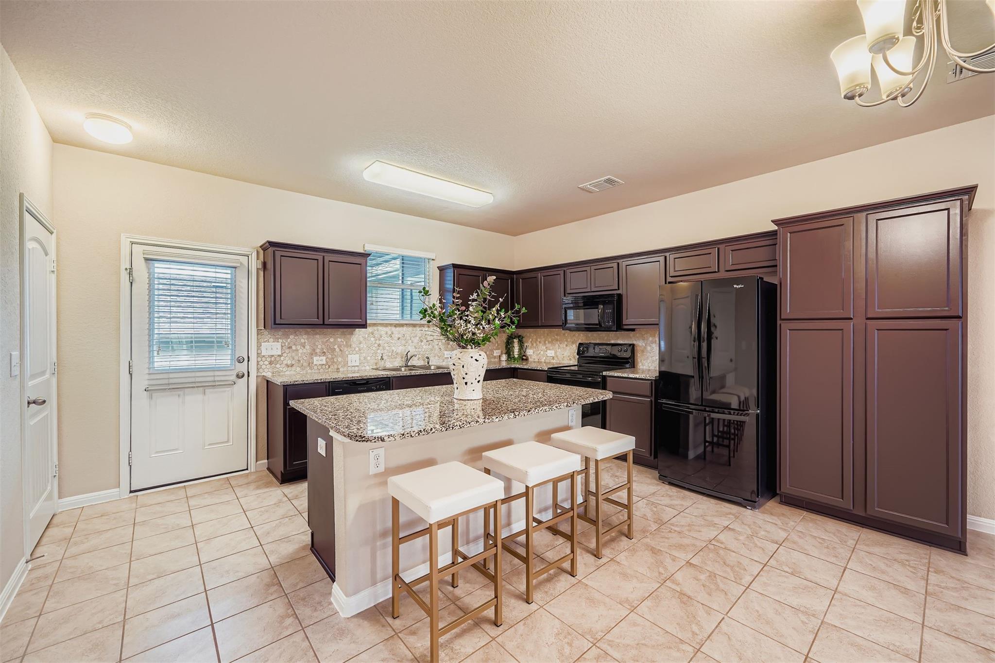 403 Katmai Cir, Pflugerville, TX 78660