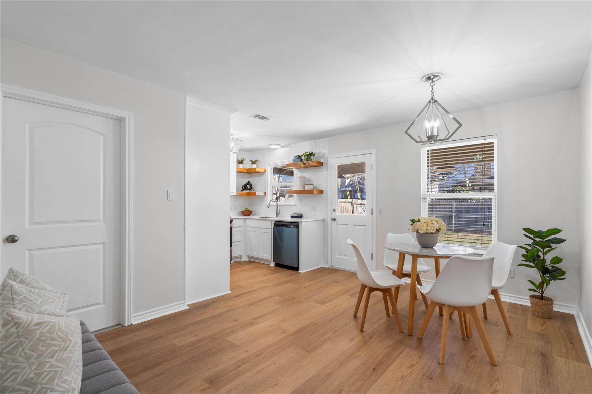 8515 Spearman Dr, Austin, TX 78757