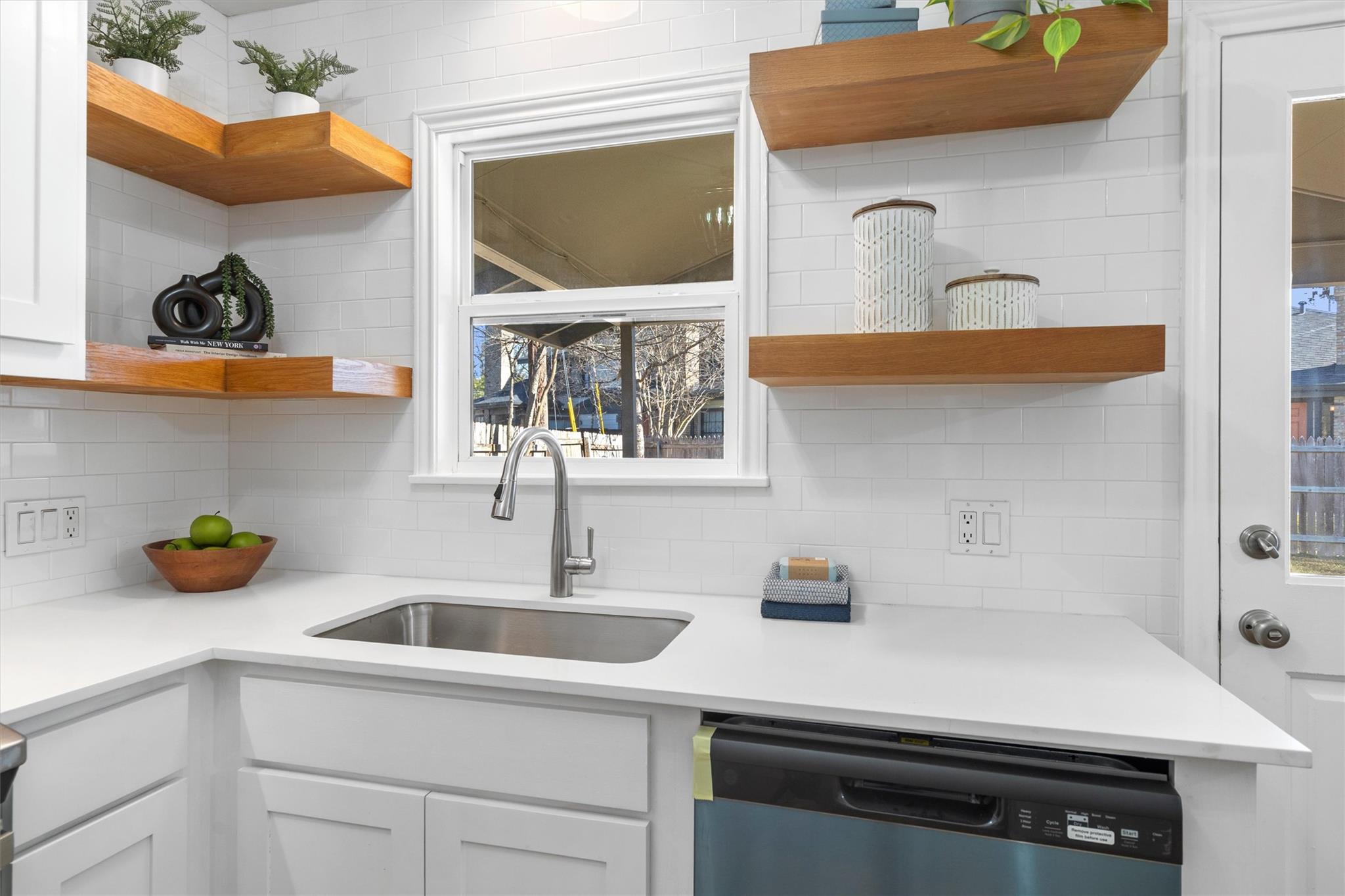 8515 Spearman Dr, Austin, TX 78757