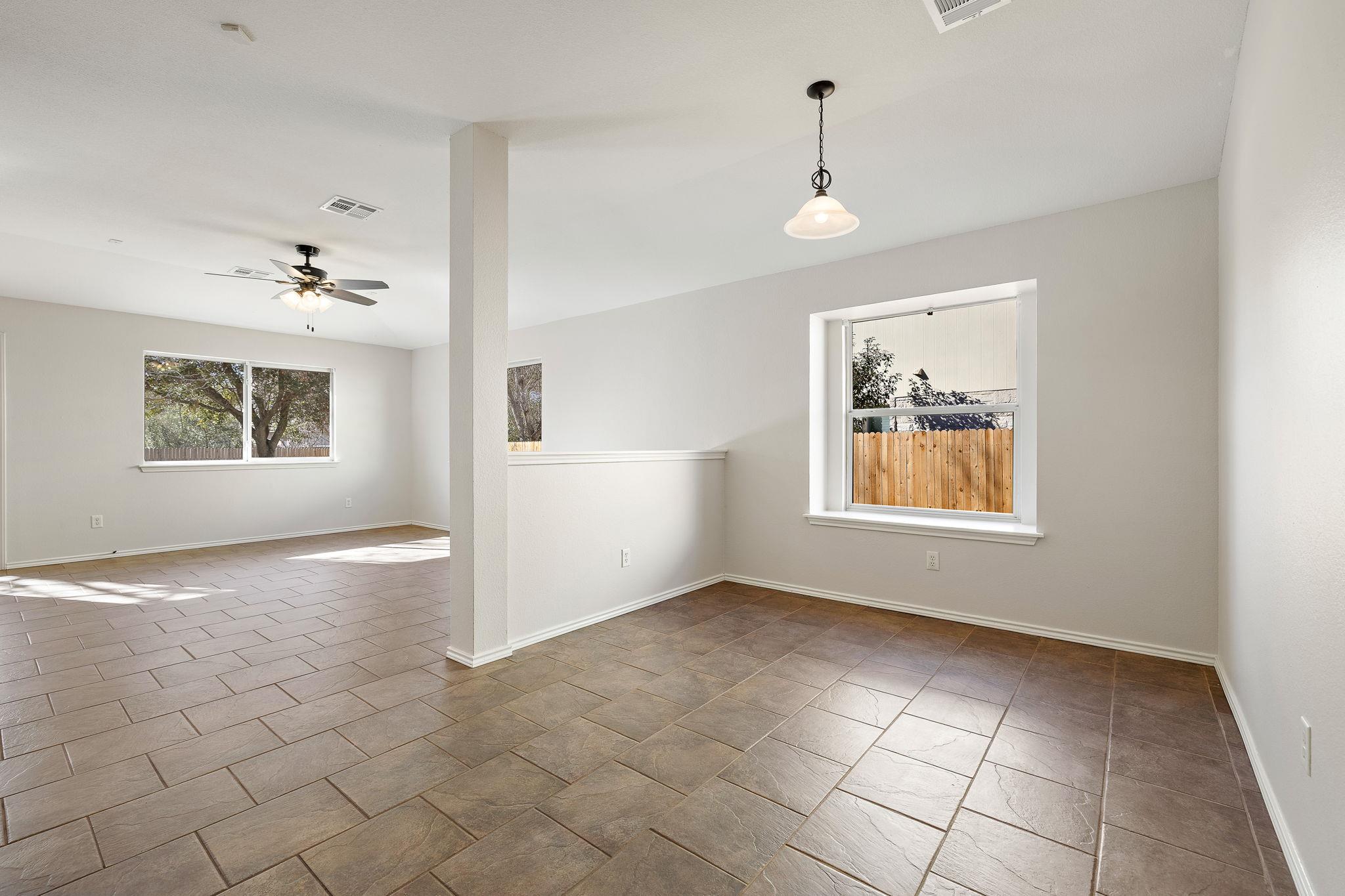 1149 Stone Forest Trl, Round Rock, TX 78681