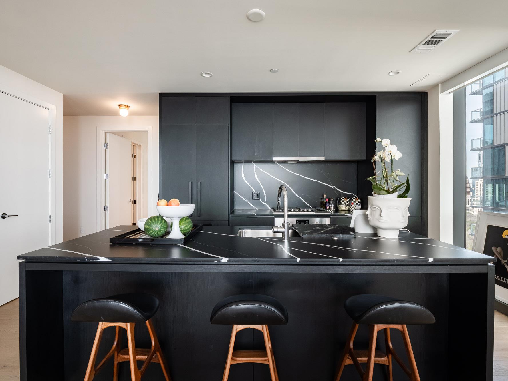 44 East Ave # 2207, Austin, TX 78701