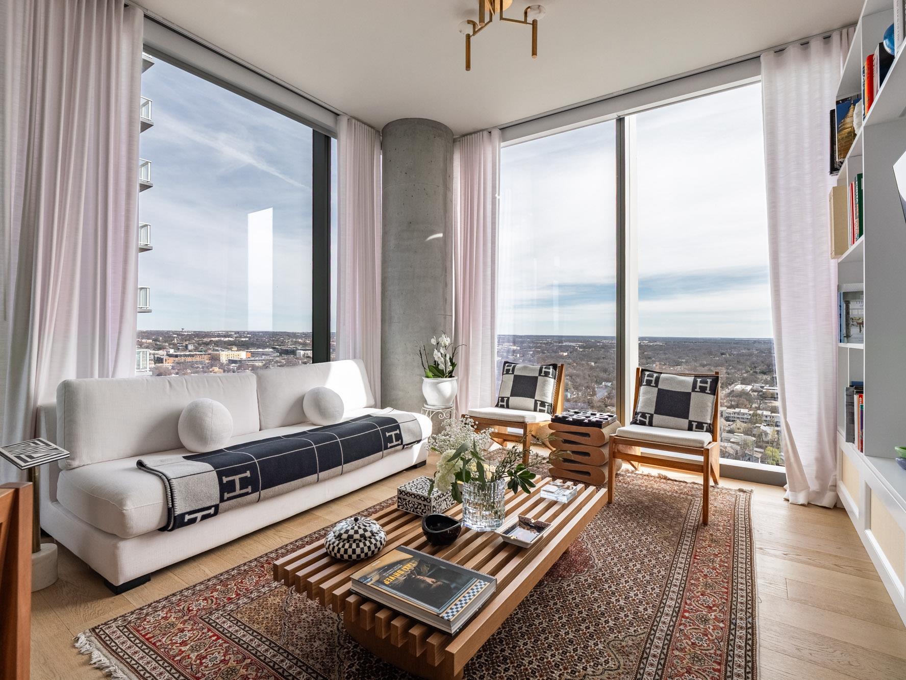 44 East Ave # 2207, Austin, TX 78701