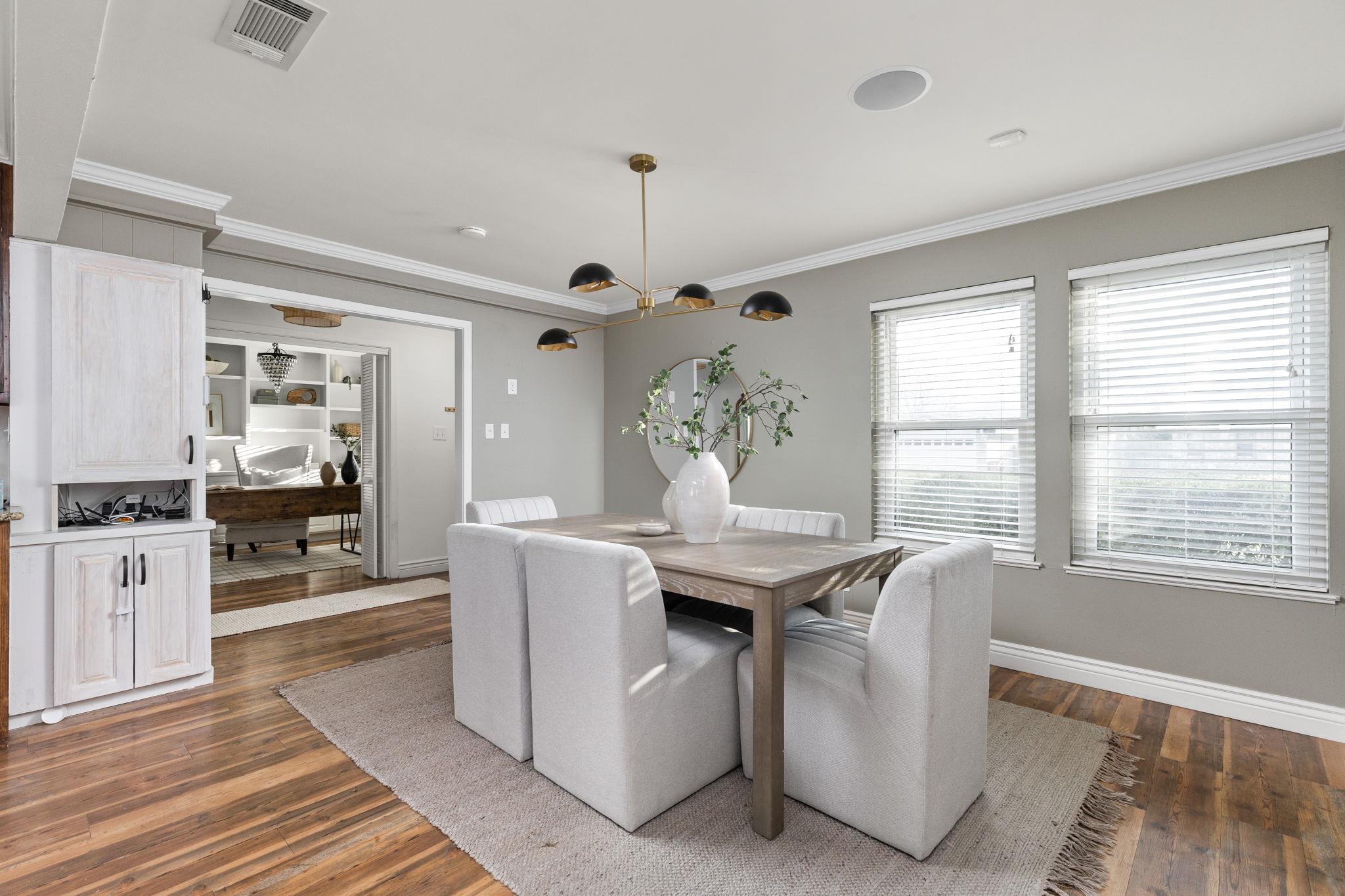 2710 Thrushwood Dr, Austin, TX 78757