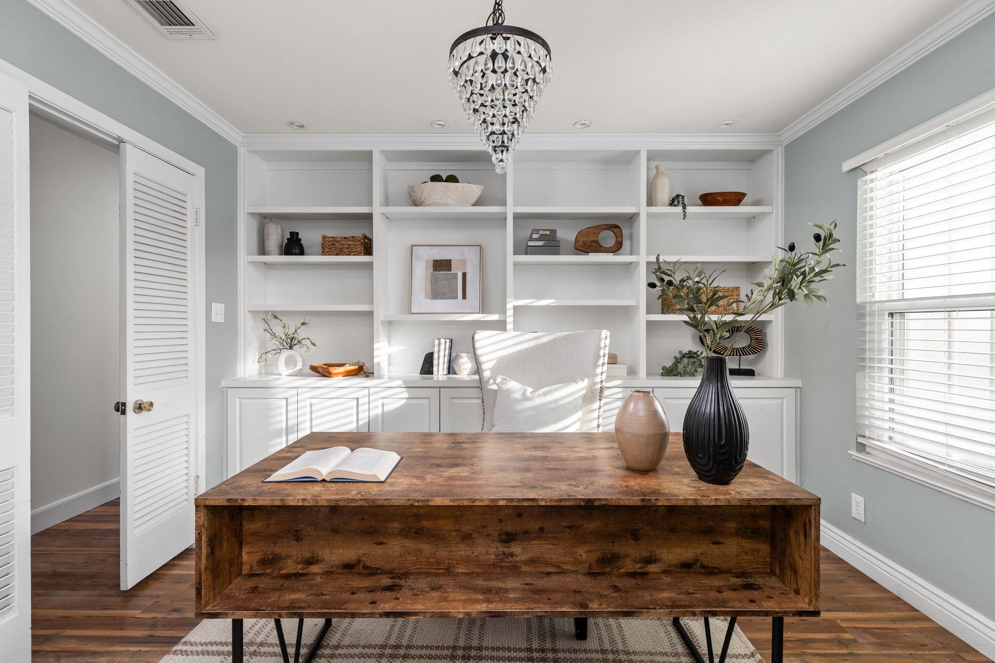 2710 Thrushwood Dr, Austin, TX 78757