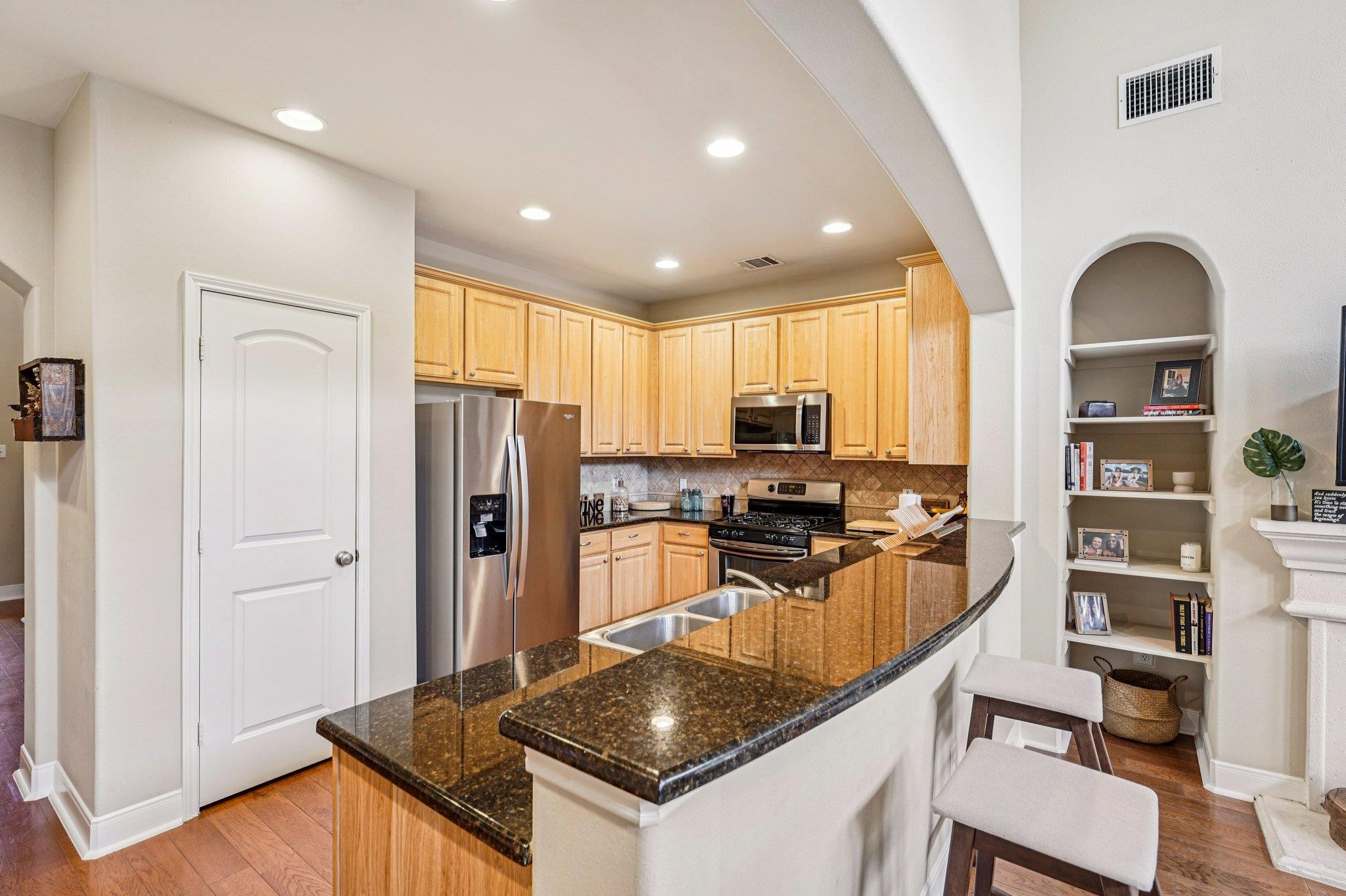 2210 Onion Creek Pkwy # 1104, Austin, TX 78747