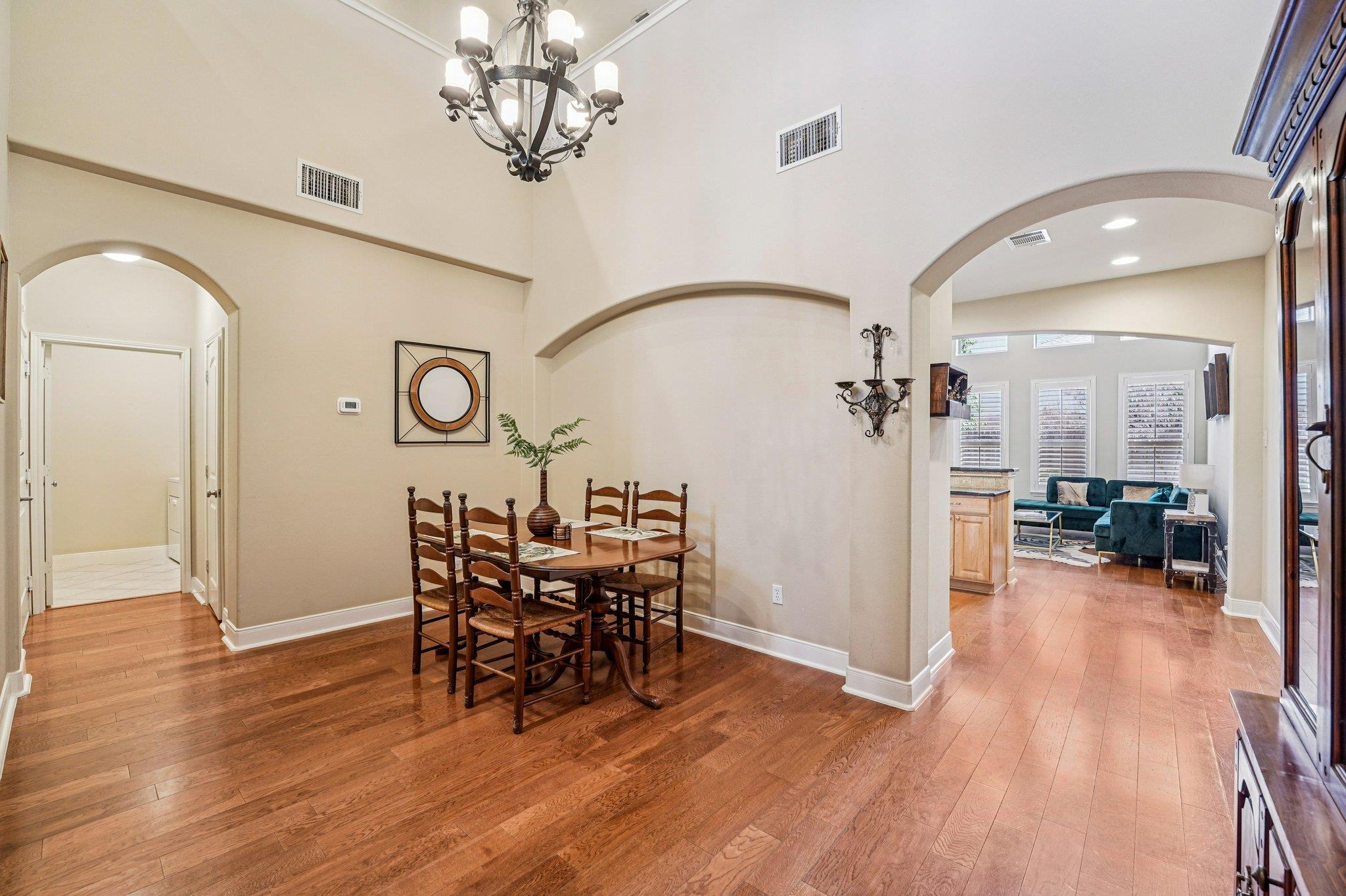 2210 Onion Creek Pkwy # 1104, Austin, TX 78747