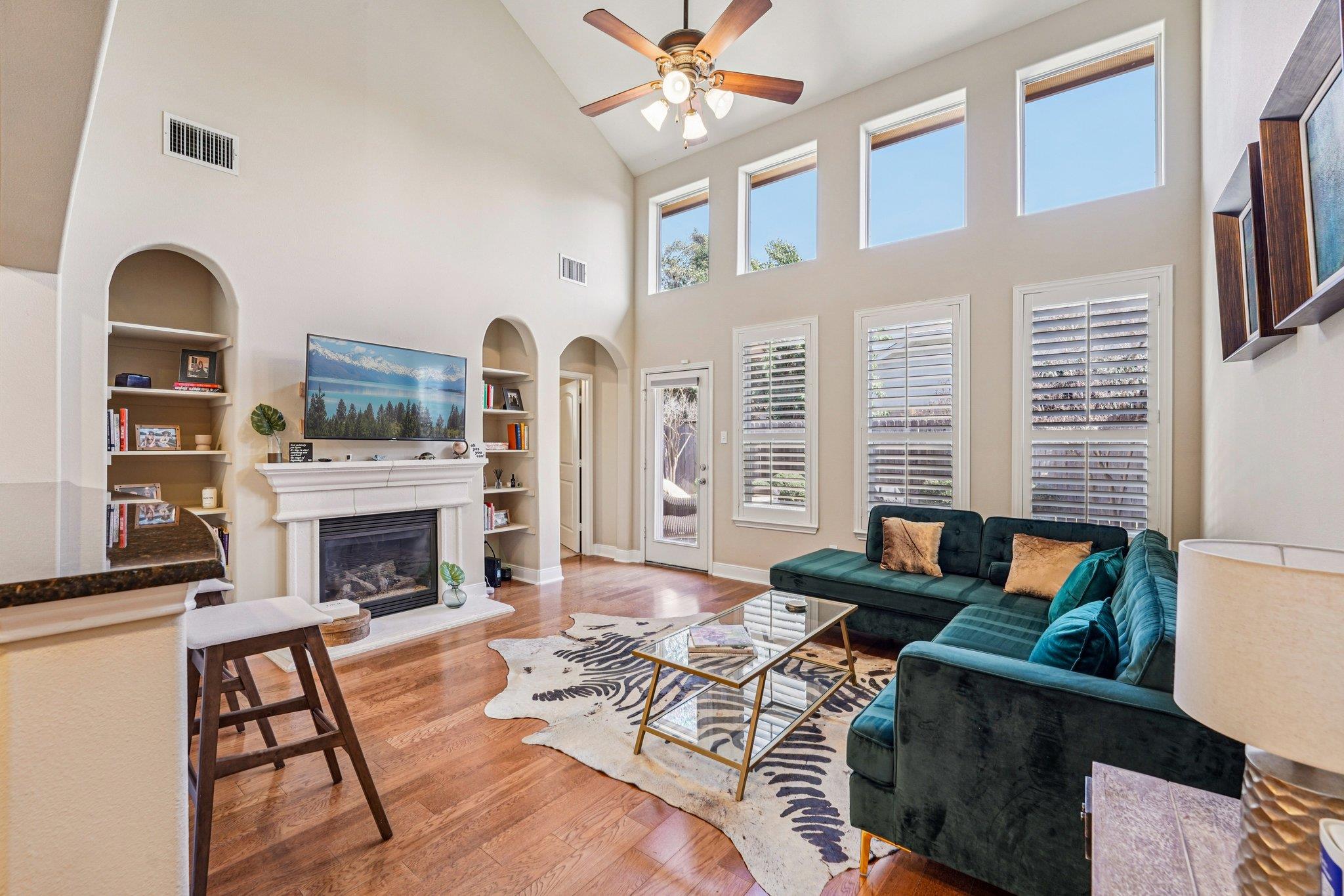 2210 Onion Creek Pkwy # 1104, Austin, TX 78747