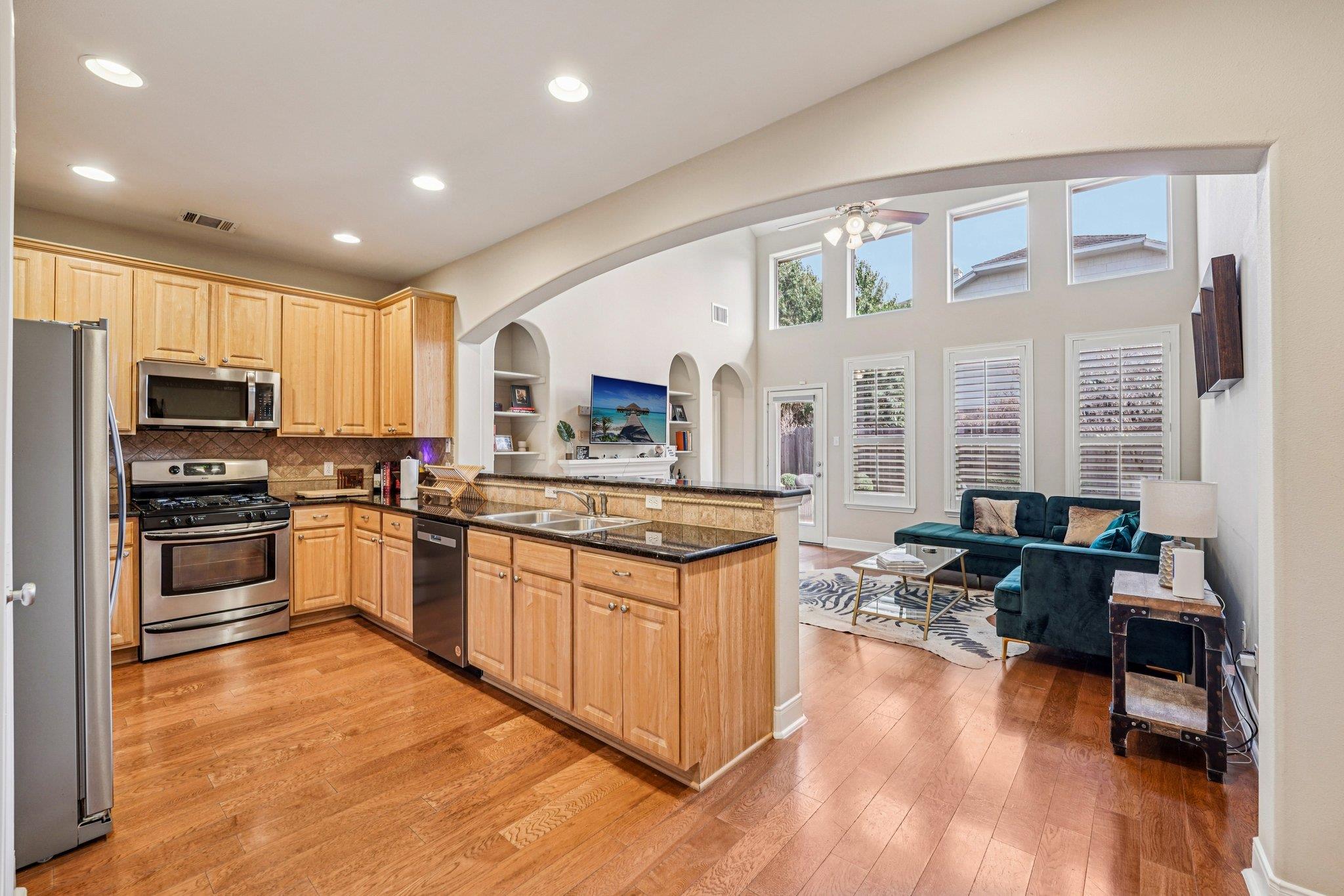 2210 Onion Creek Pkwy # 1104, Austin, TX 78747