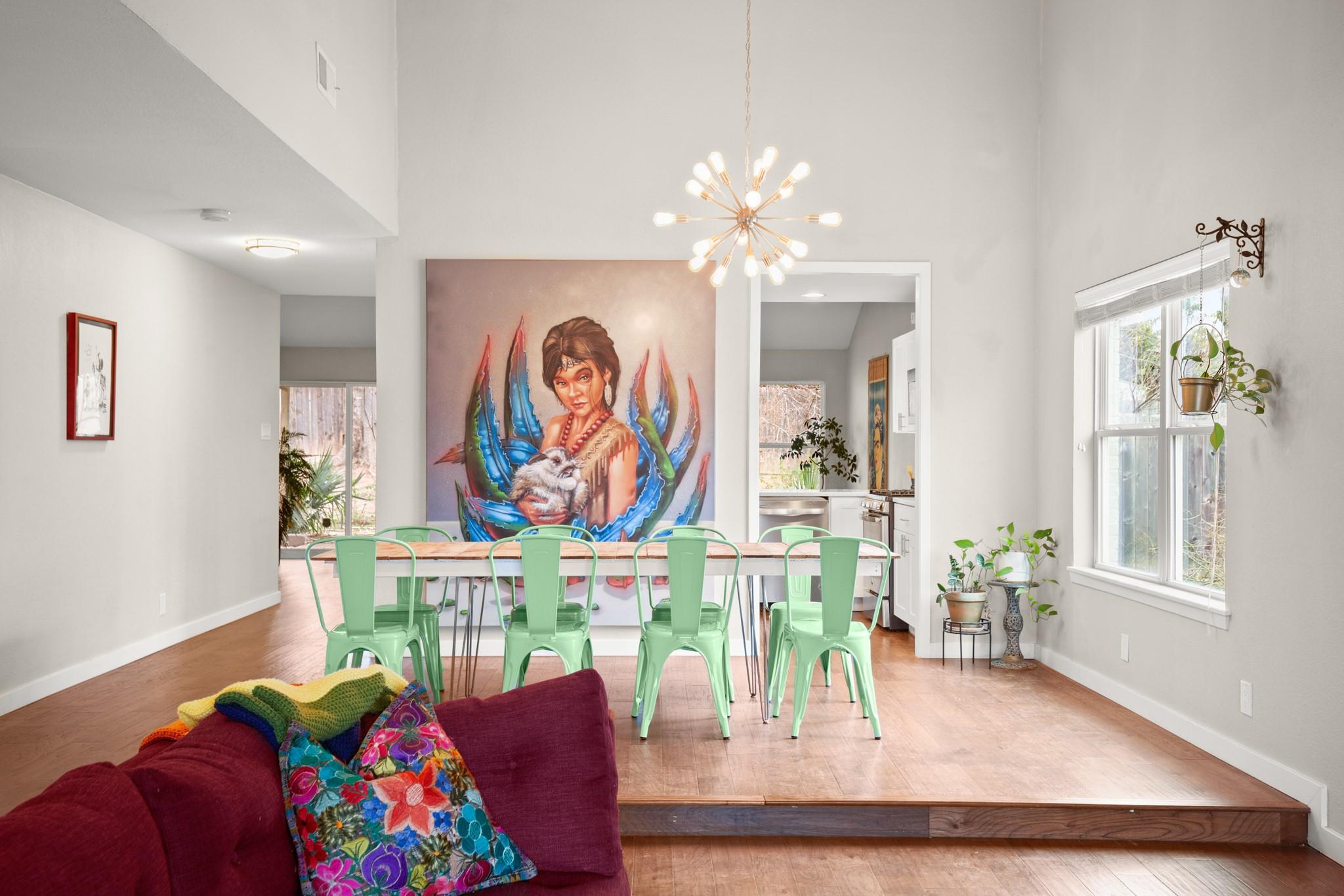 7404 Barcelona Dr, Austin, TX 78752